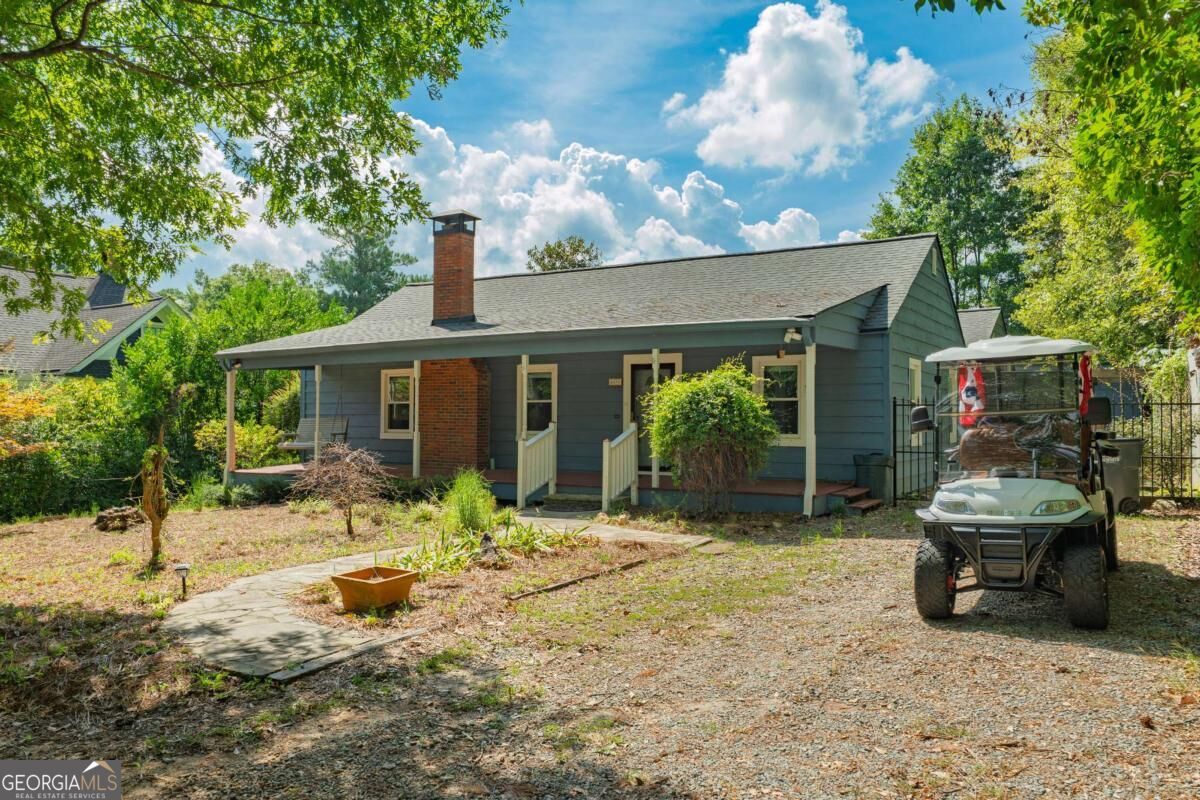 4490 Dallas Street Property Photo 1