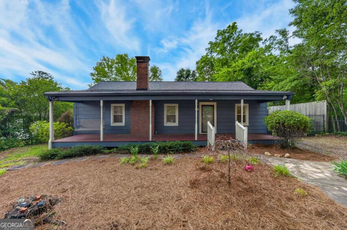 4490 Dallas Street Property Photo 1