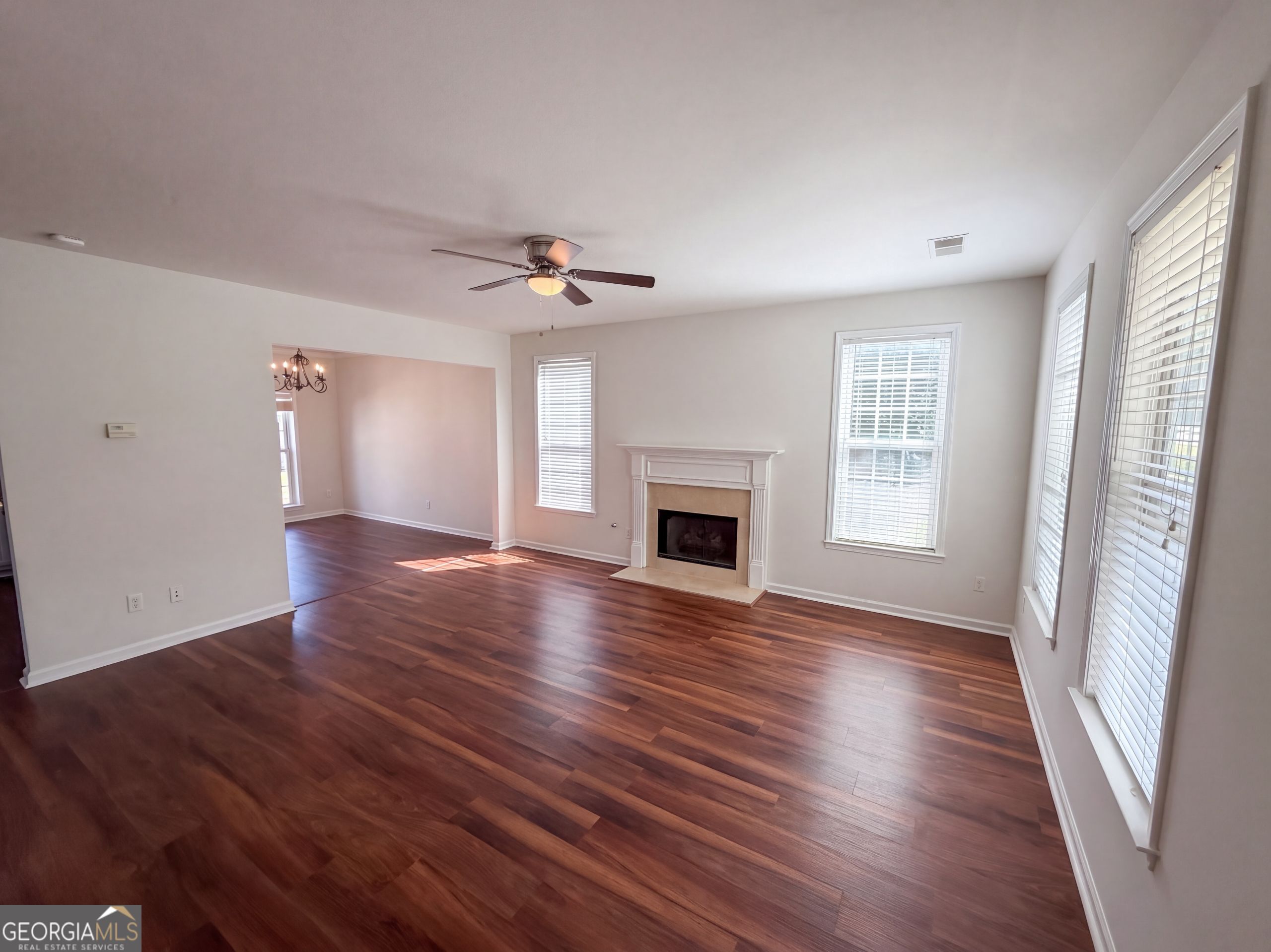 12 Columns Way Property Photo 20
