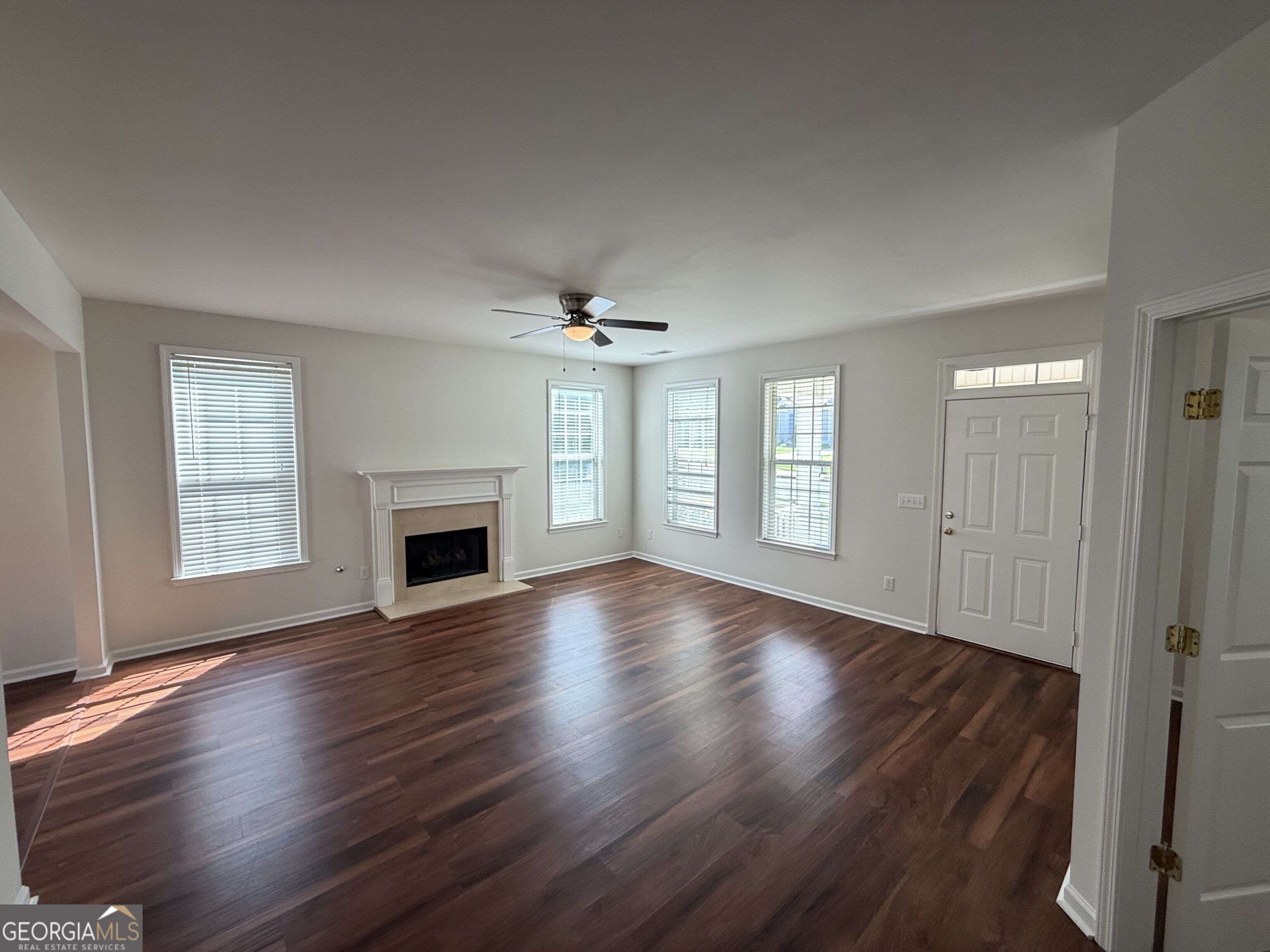 12 Columns Way Property Photo 21