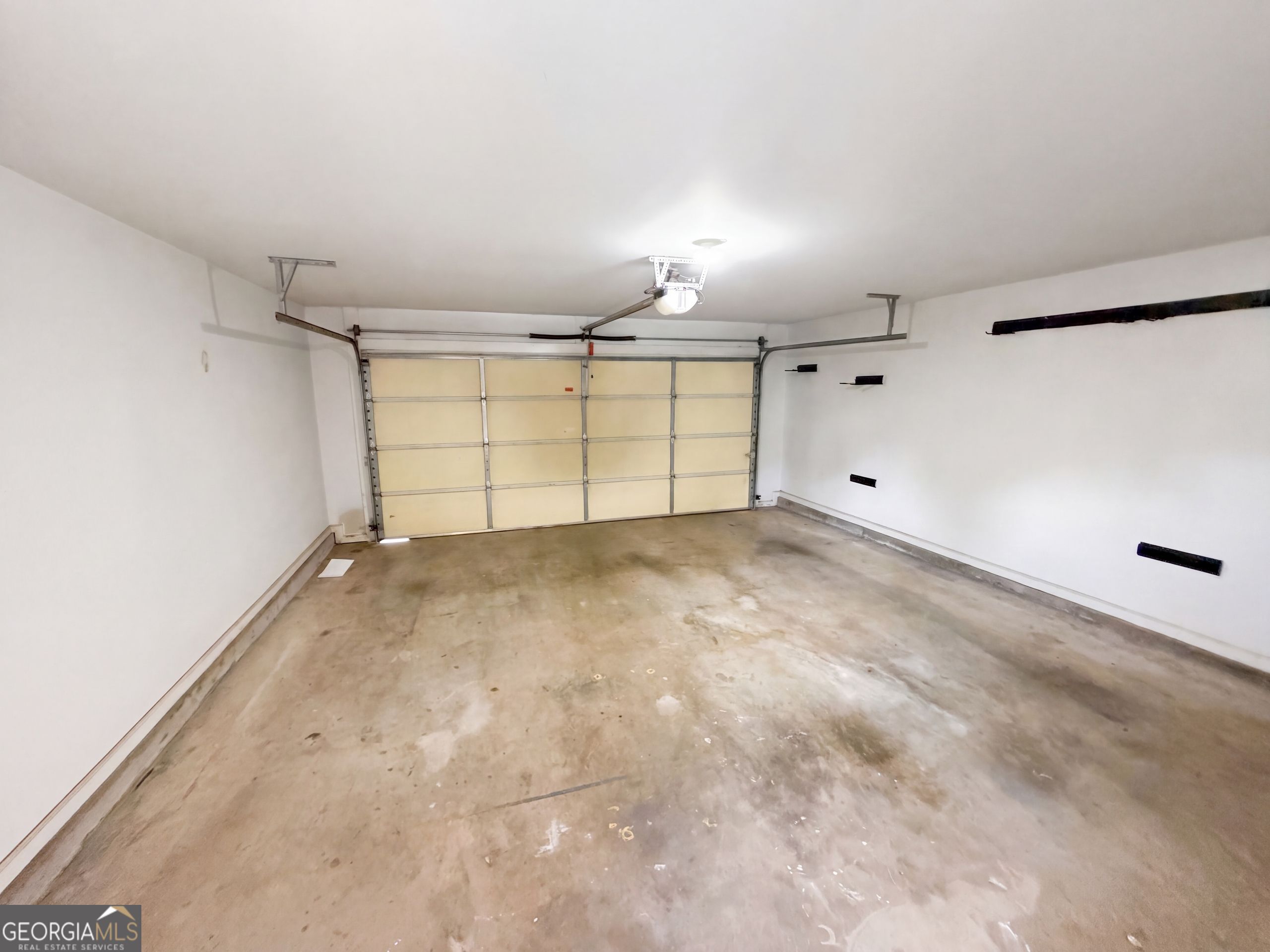 12 Columns Way Property Photo 32
