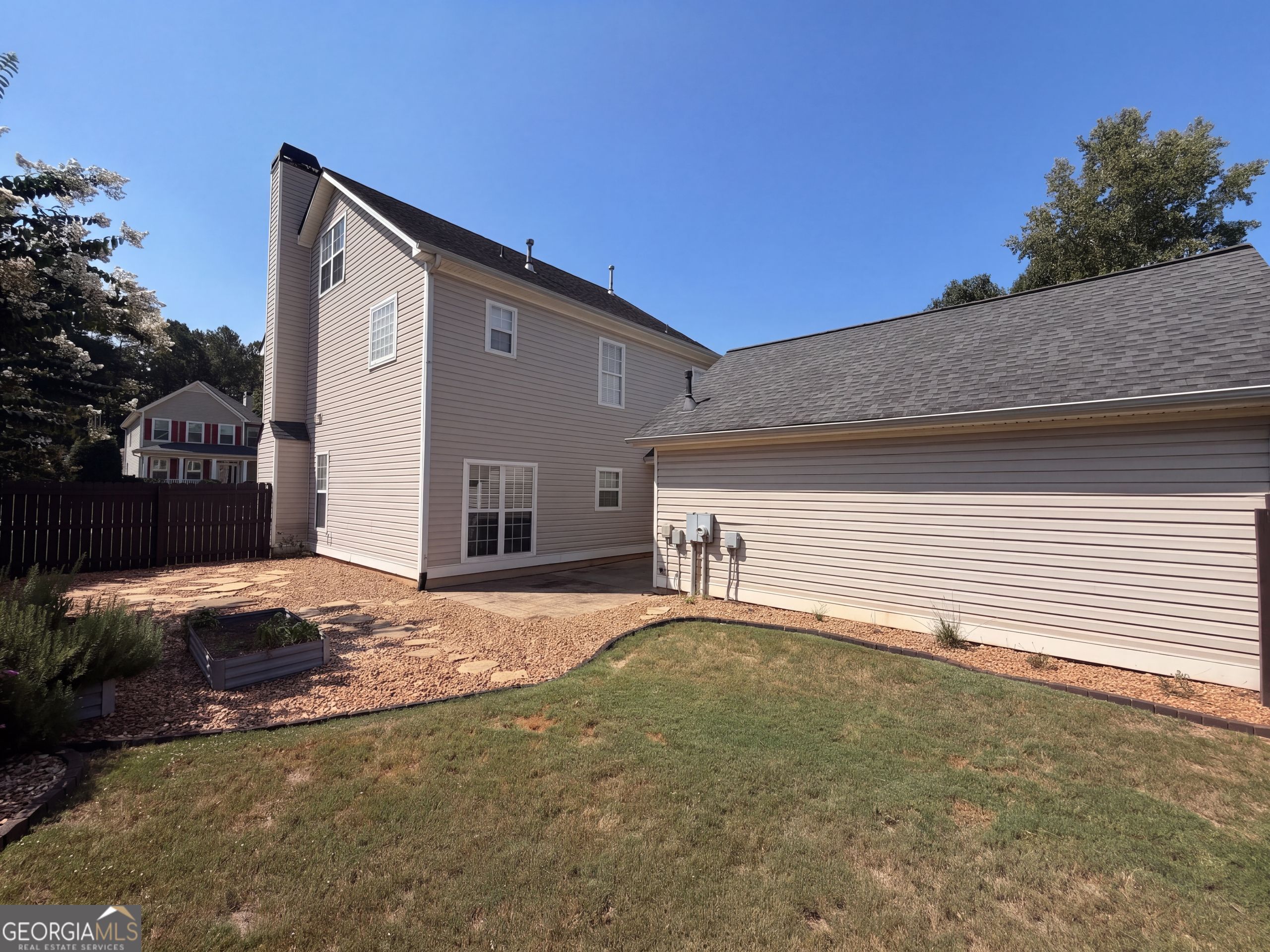 12 Columns Way Property Photo 33