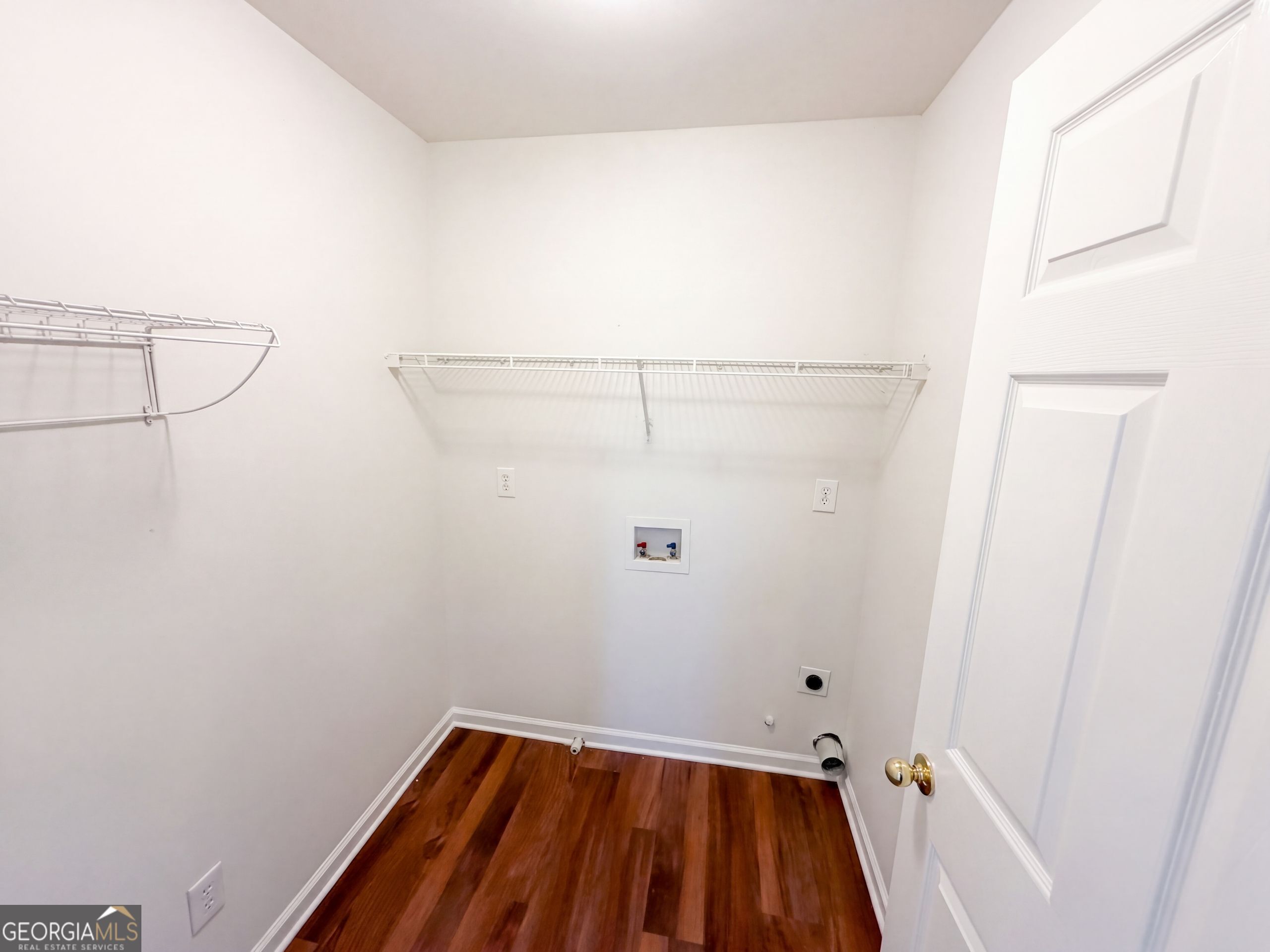 12 Columns Way Property Photo 39