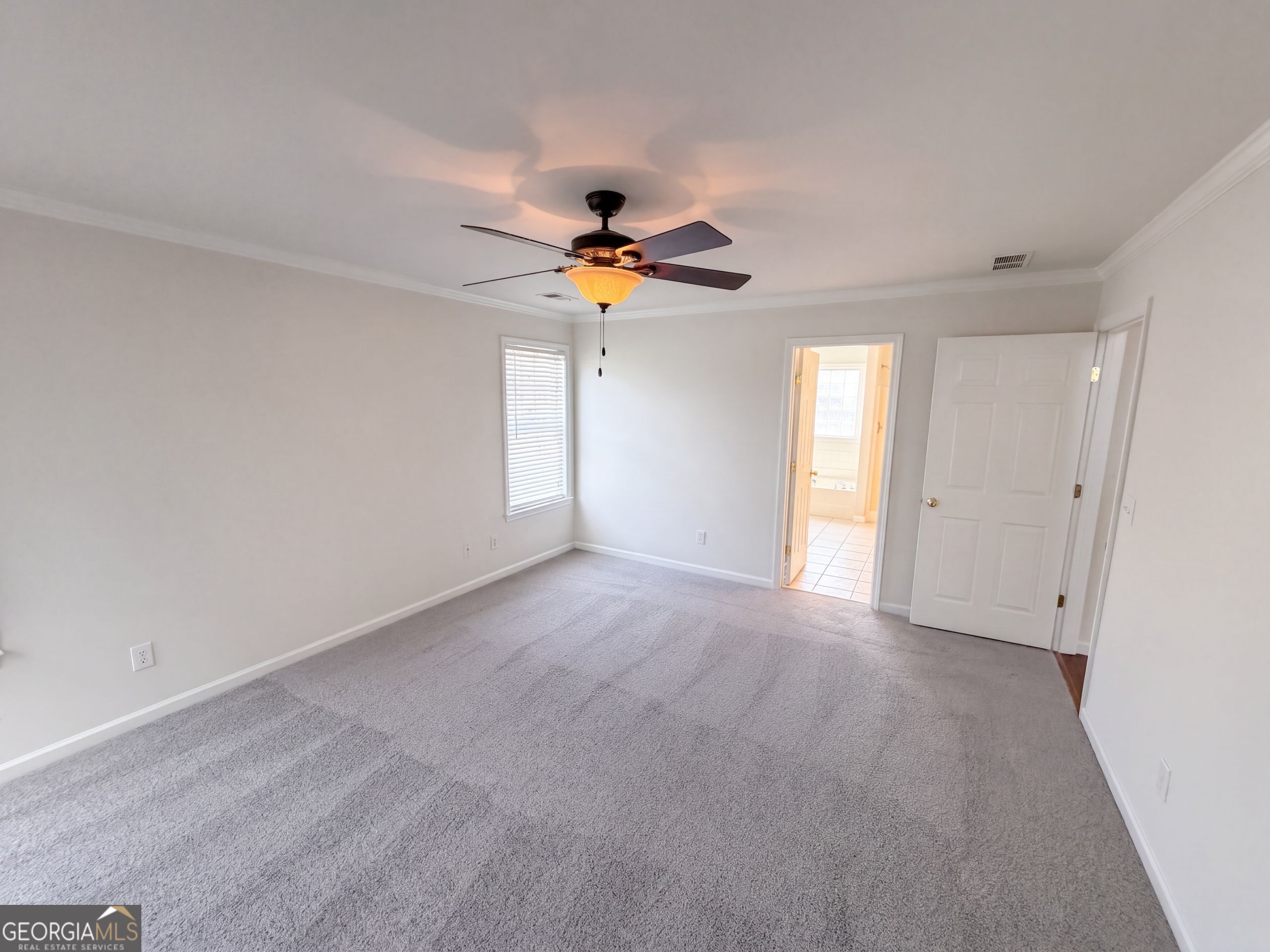 12 Columns Way Property Photo 41