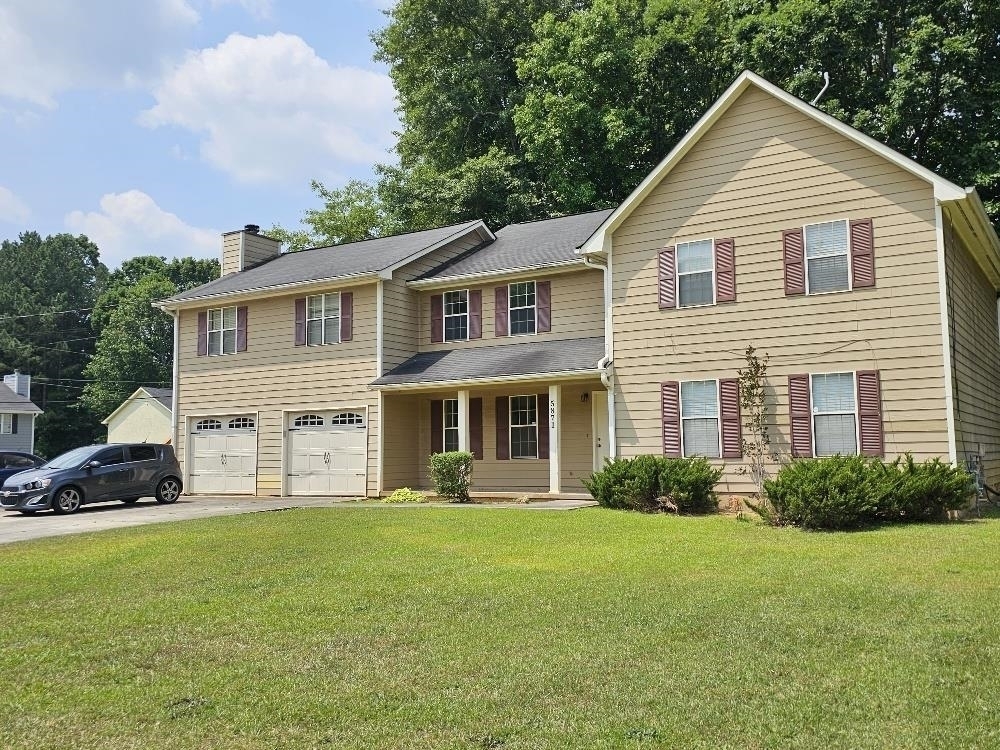 5871 N Castlegate Drive # C Property Photo 1