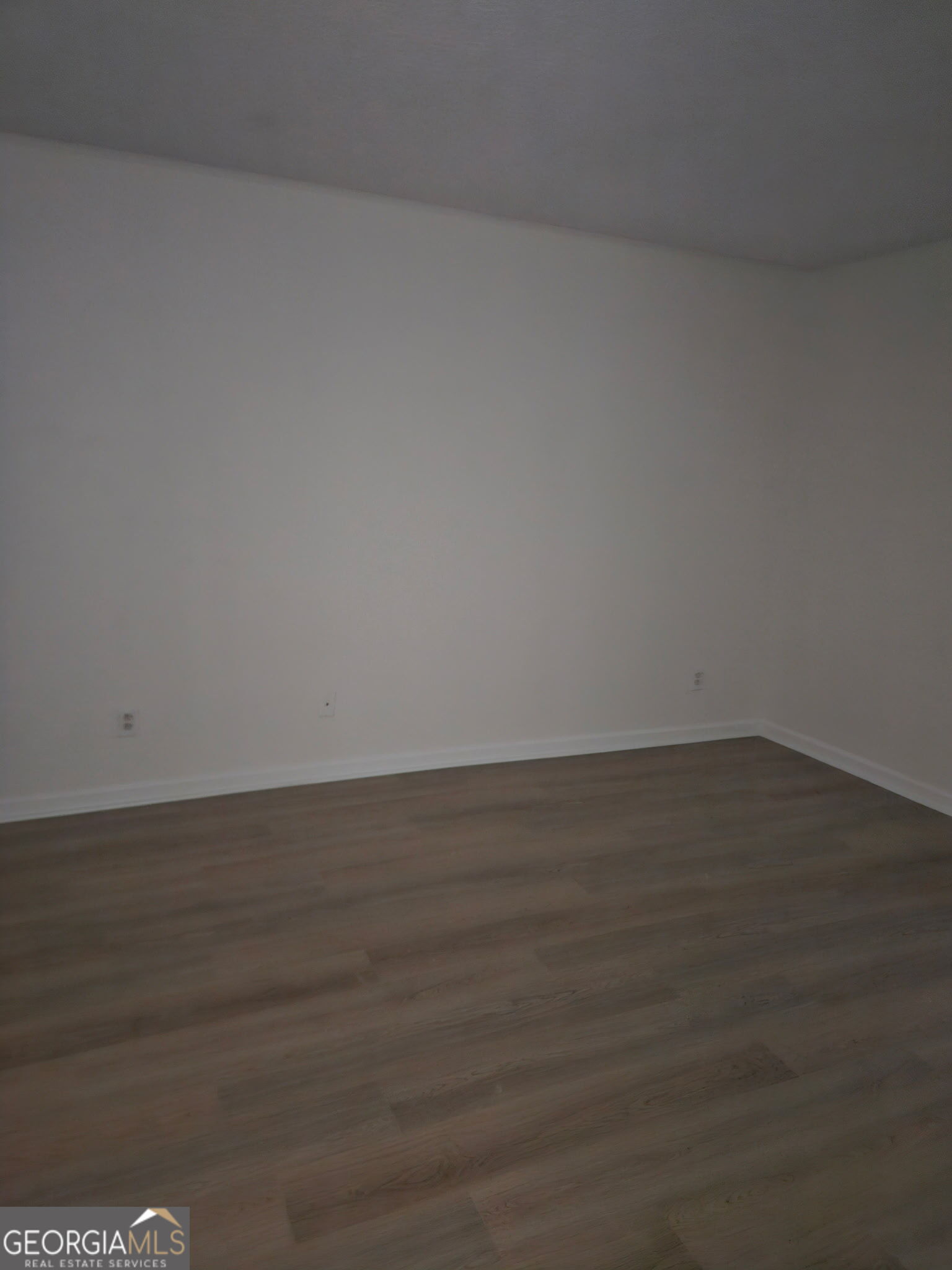 5604 Estates Court Property Photo 23