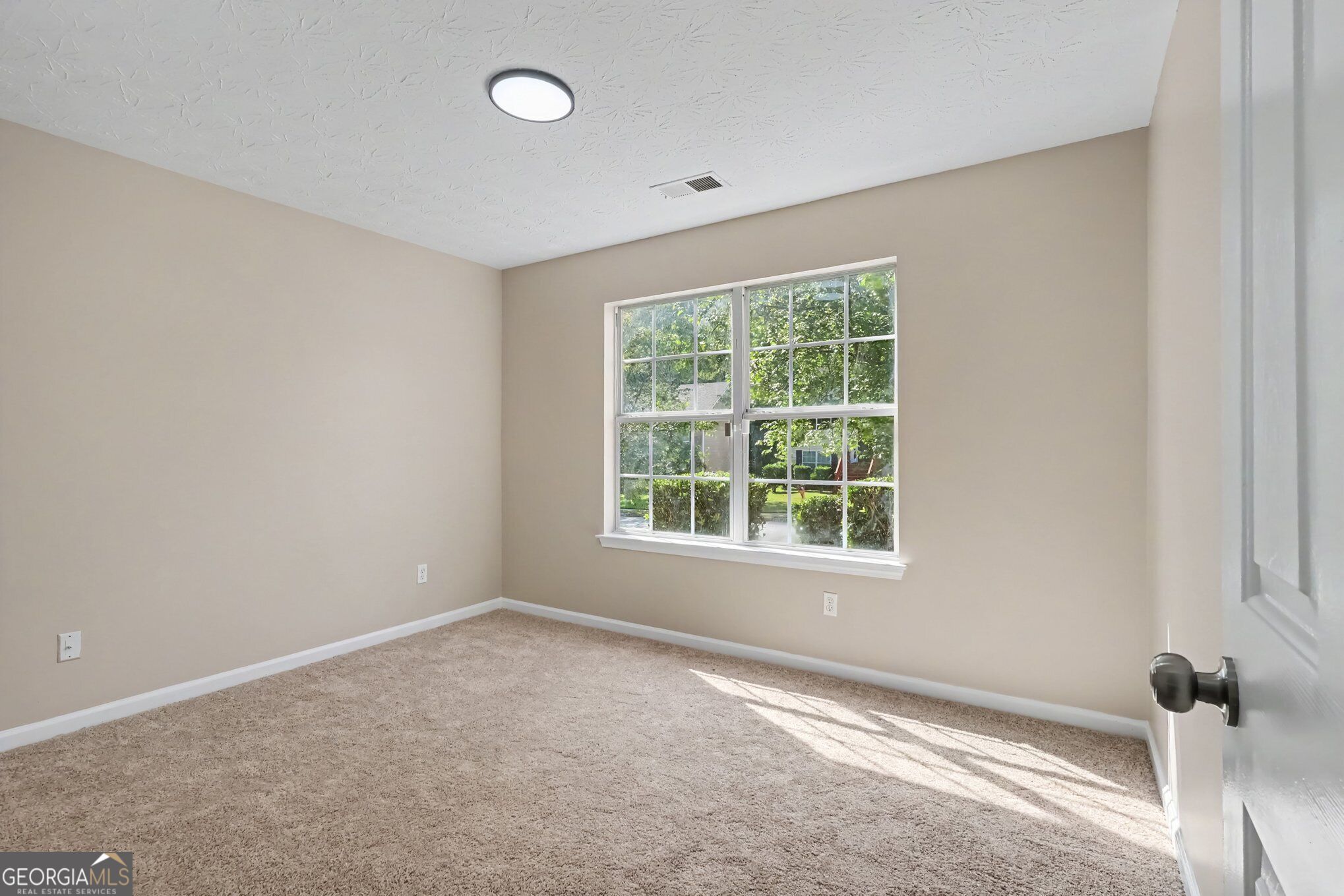 3220 Diamond Bluff Property Photo 24