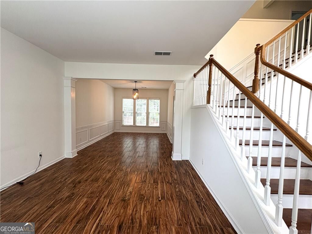 195 Gaines Oak Way Property Photo 3