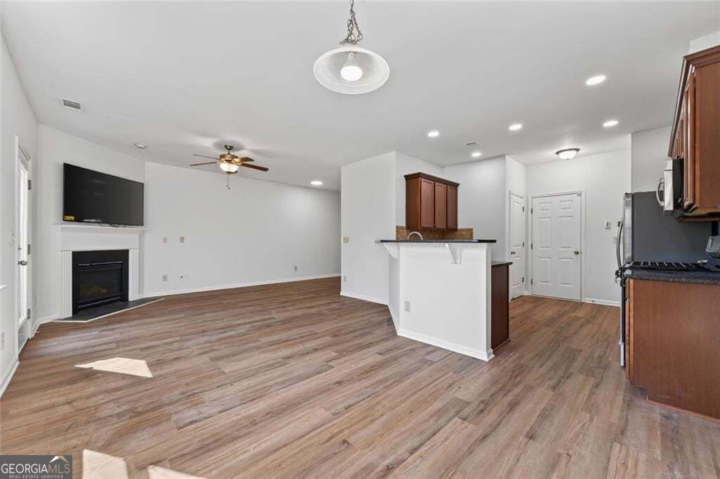 5999 Cobblestone Creek Trail Property Photo 14