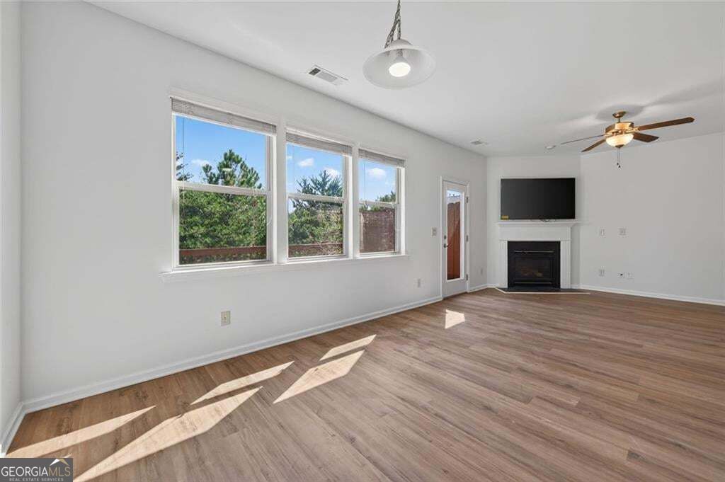 5999 Cobblestone Creek Trail Property Photo 15