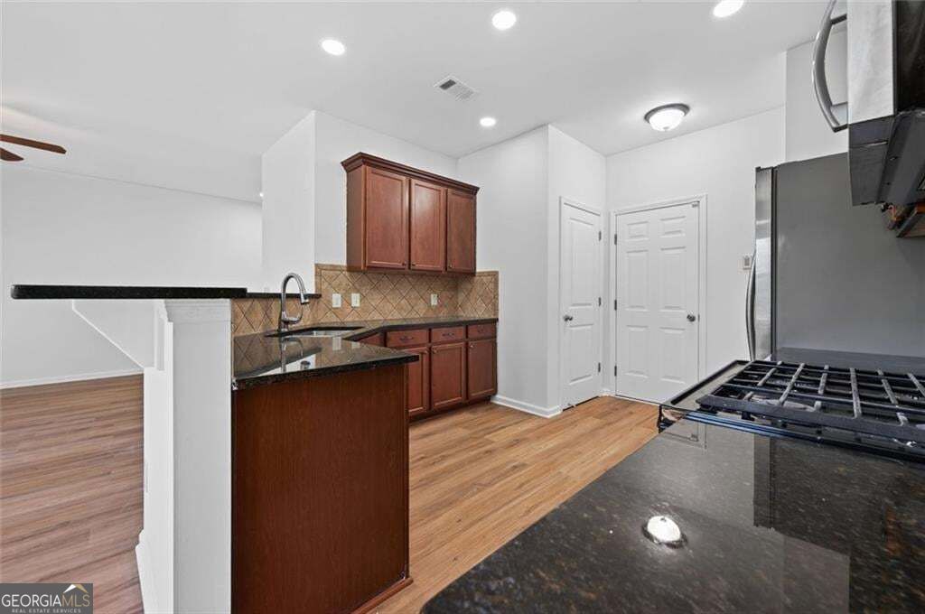 5999 Cobblestone Creek Trail Property Photo 16
