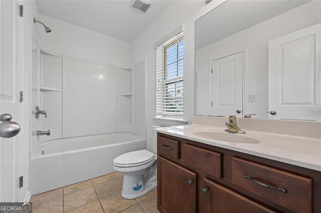 5999 Cobblestone Creek Trail Property Photo 24