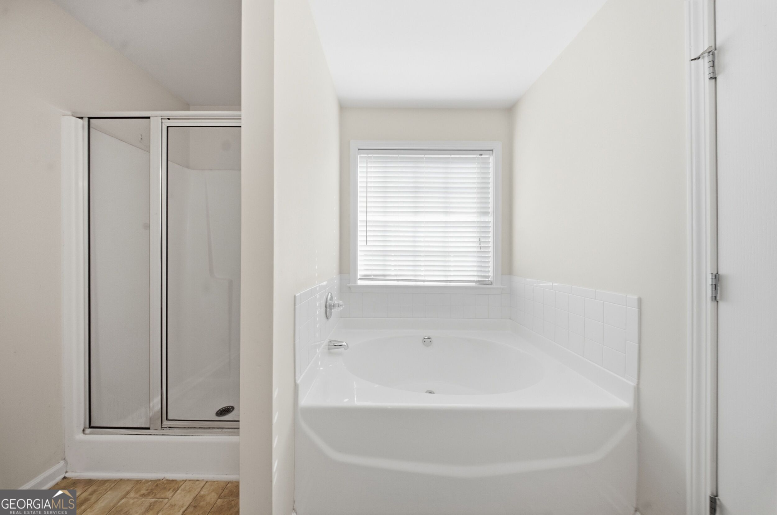177 Revolutionary Drive Property Photo 17