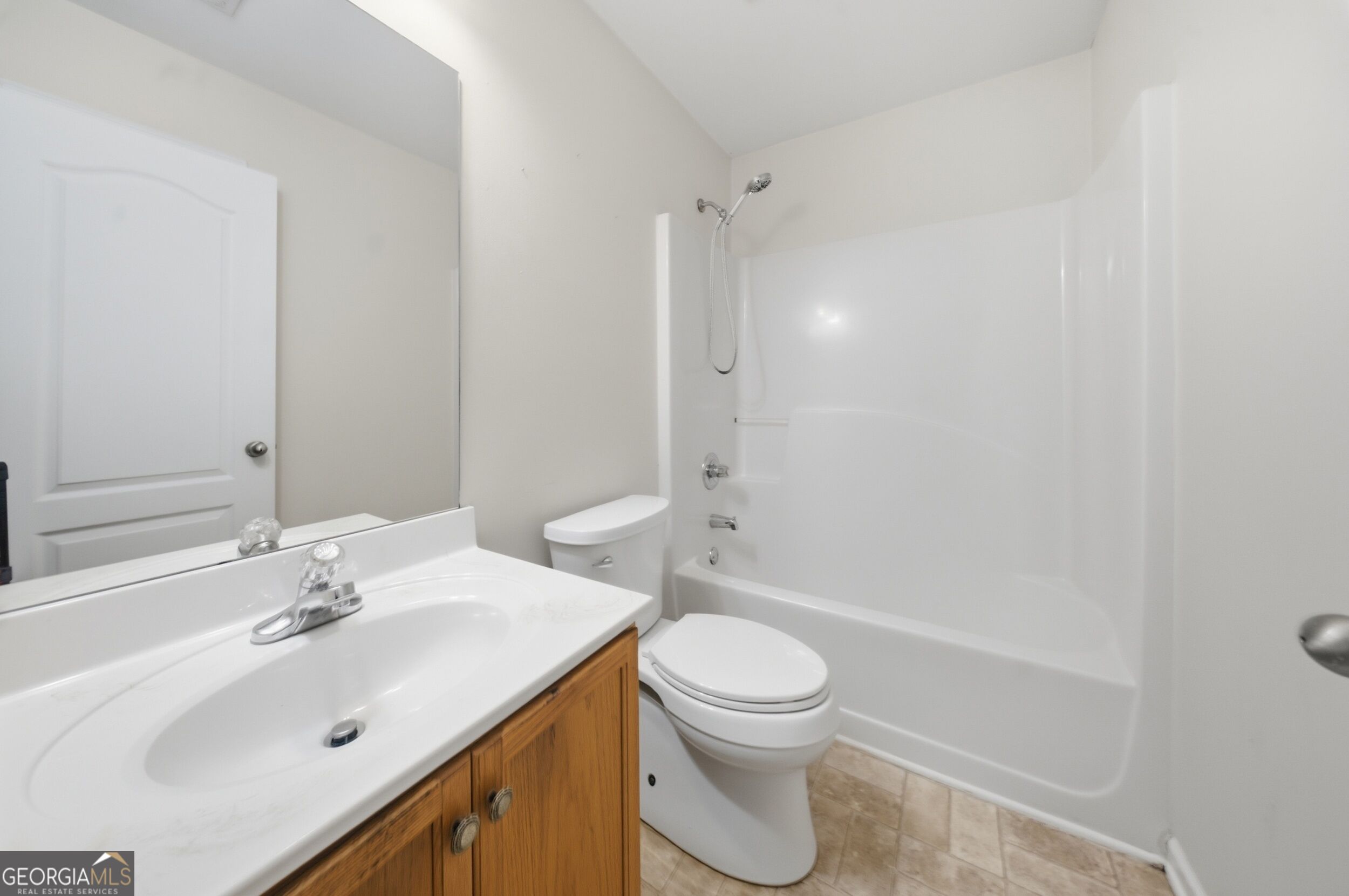 177 Revolutionary Drive Property Photo 19