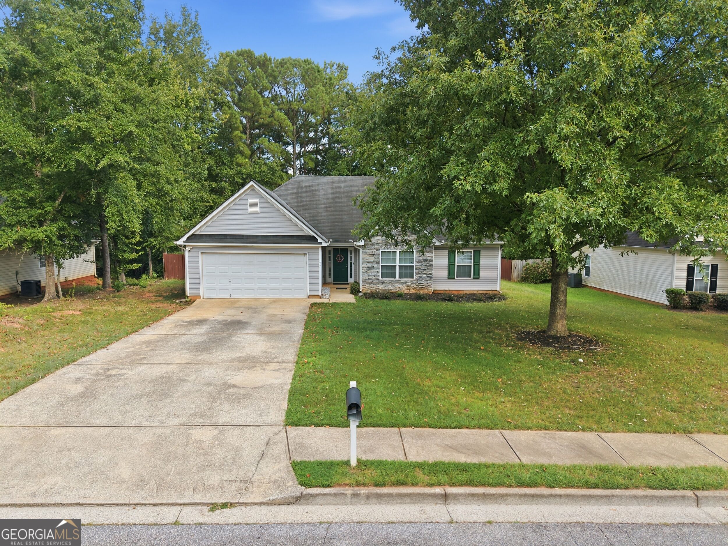 177 Revolutionary Drive Property Photo 25