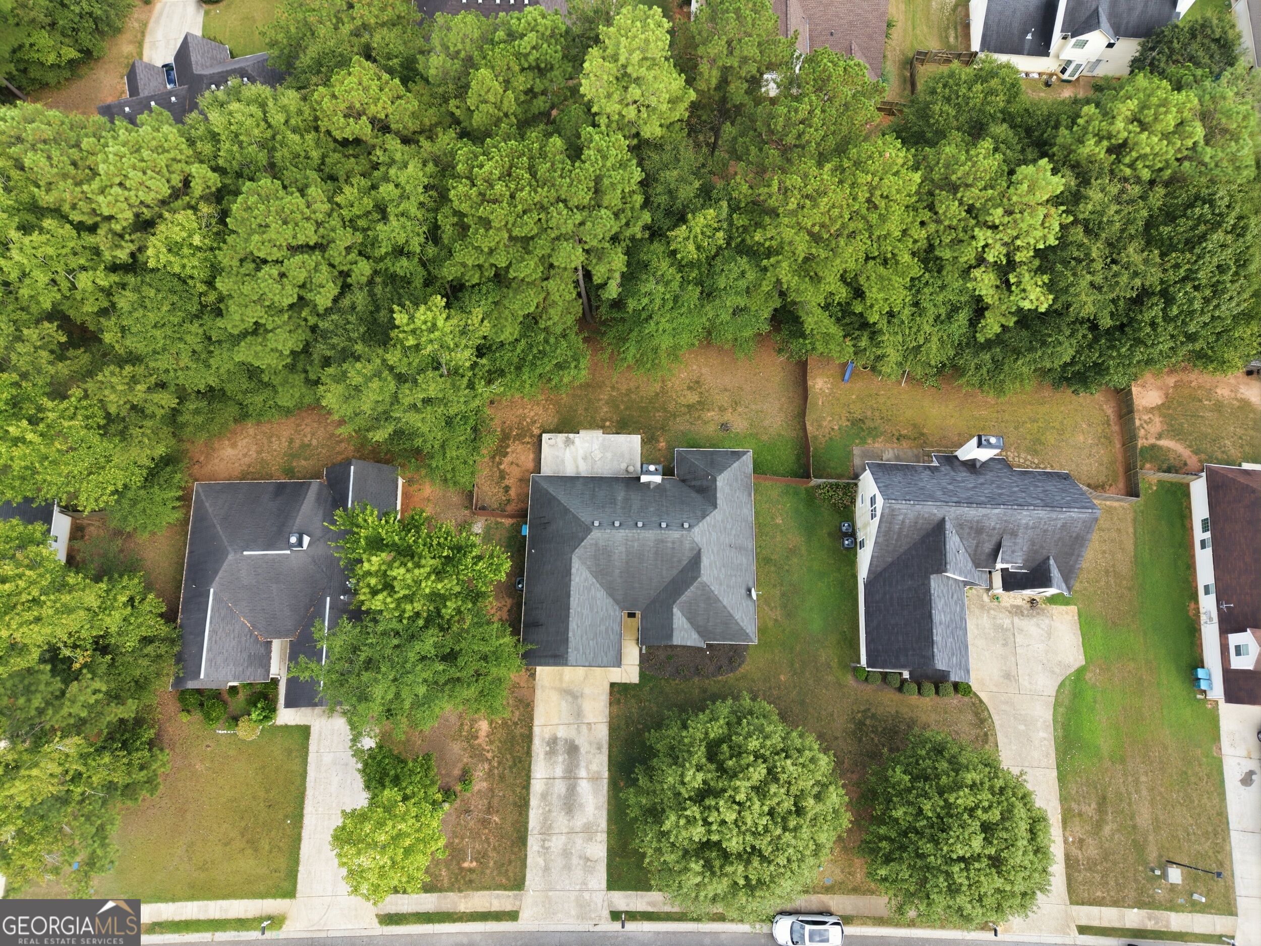 177 Revolutionary Drive Property Photo 27