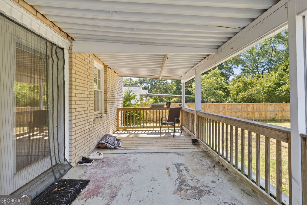 313 Glen Iris Drive Property Photo 19
