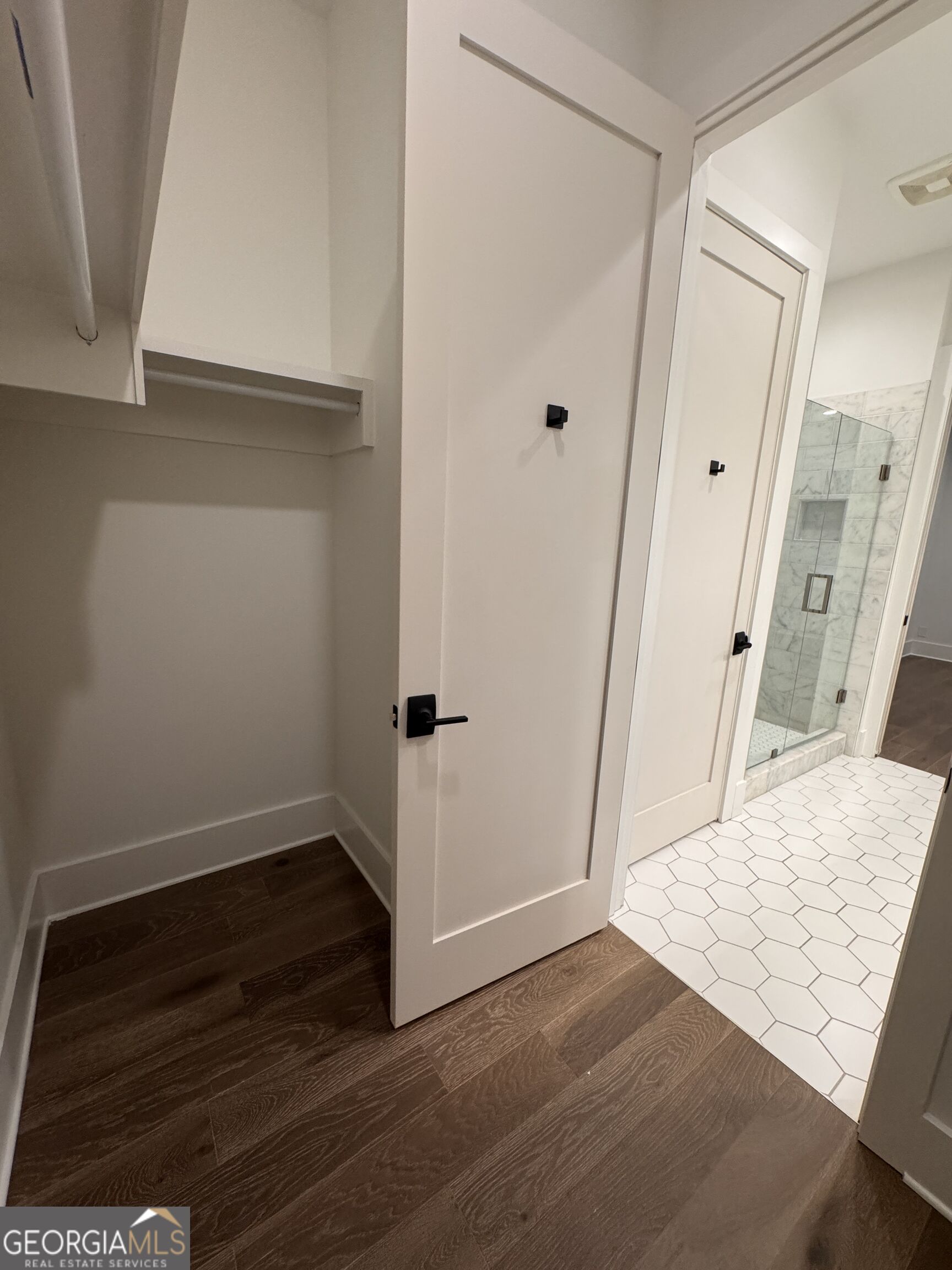 150 Glasgow Lane Property Photo 16