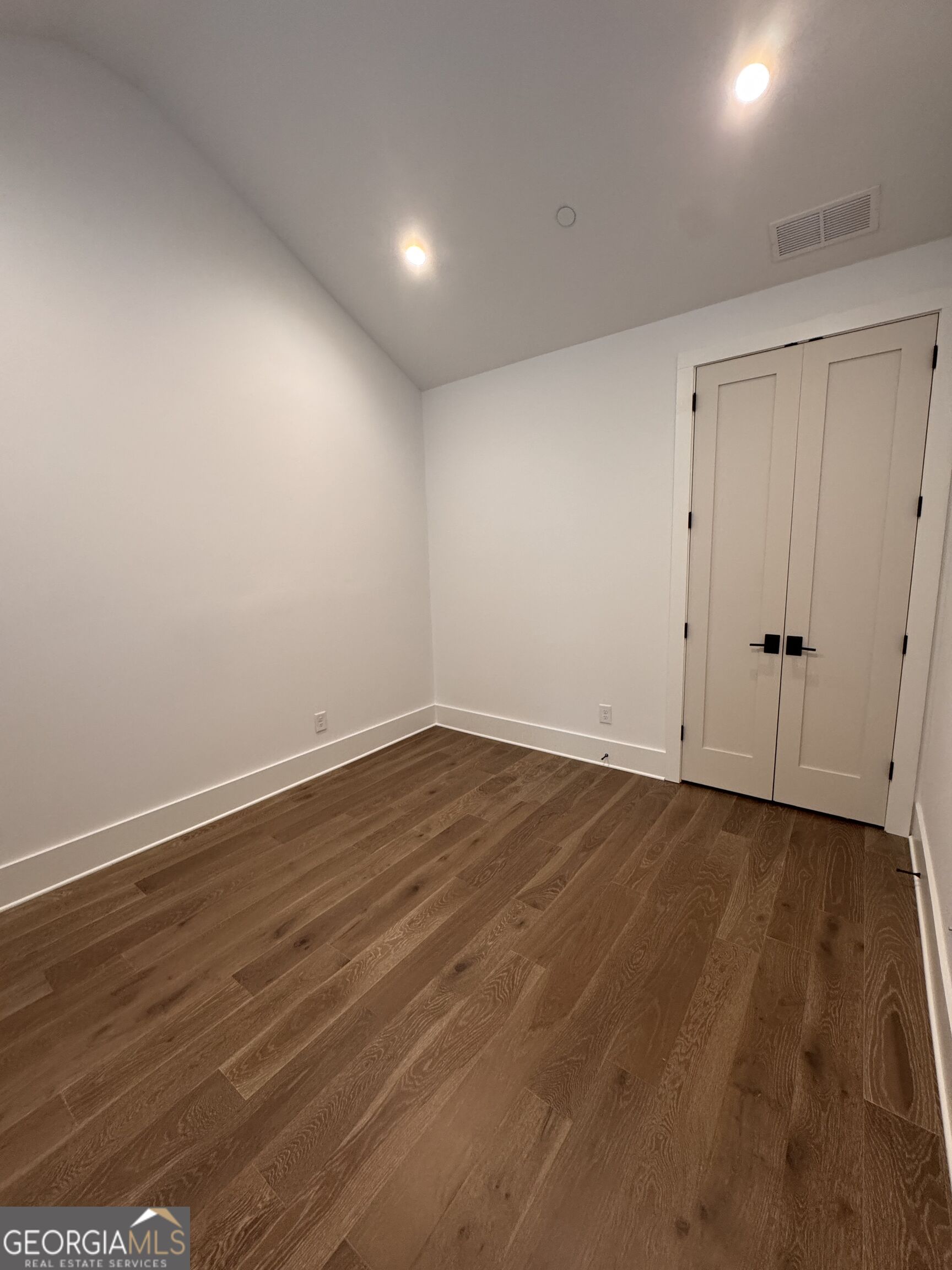 150 Glasgow Lane Property Photo 28