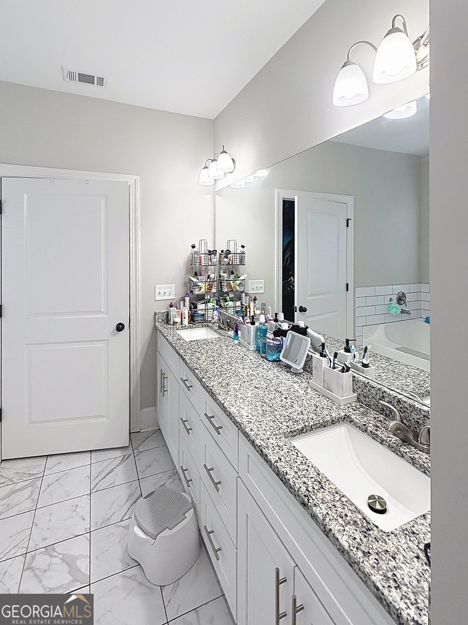 844 Pool Road Property Photo 27