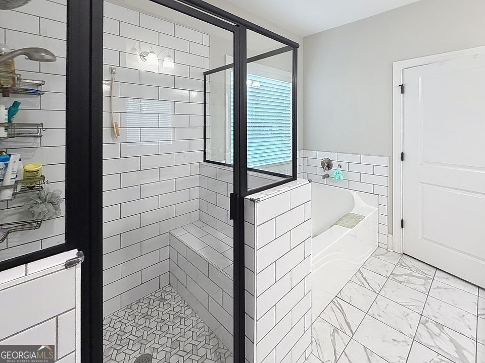 844 Pool Road Property Photo 28