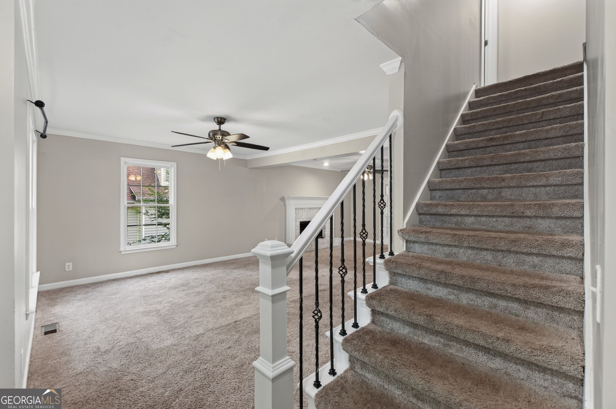 170 Lakeview Lane Property Photo 8