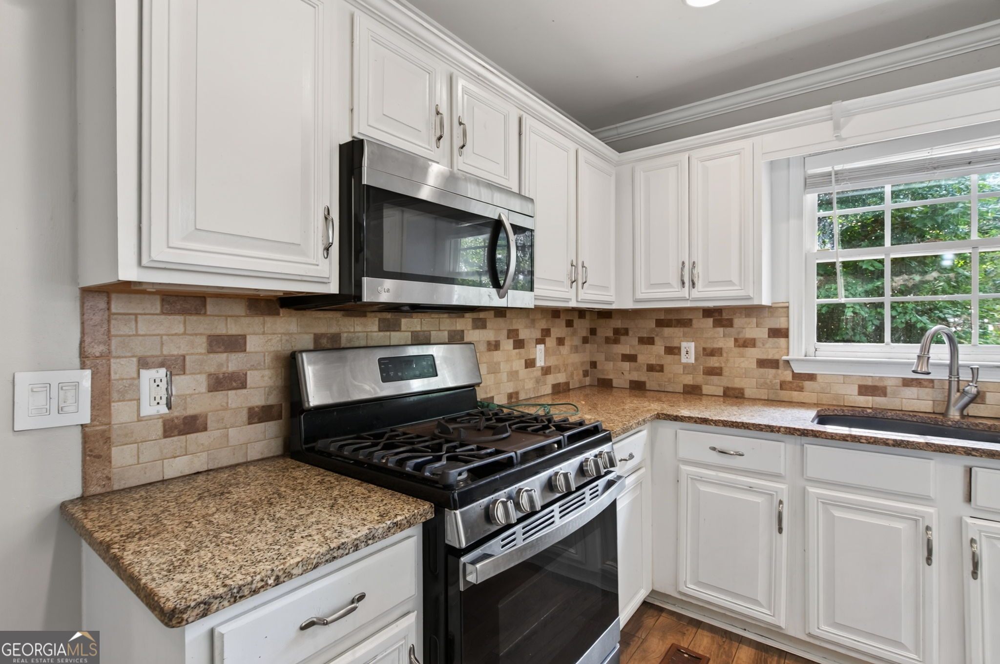 170 Lakeview Lane Property Photo 18
