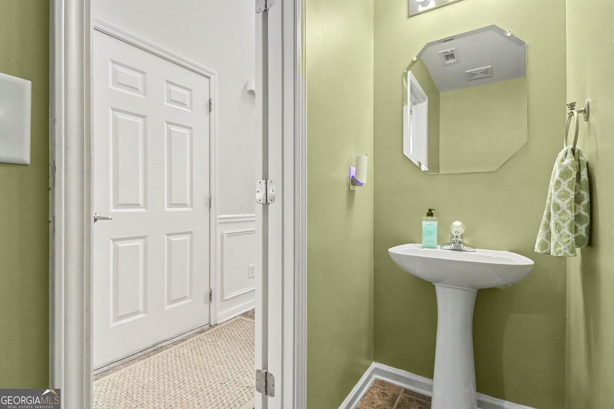 373 Creek Manor Way Property Photo 9