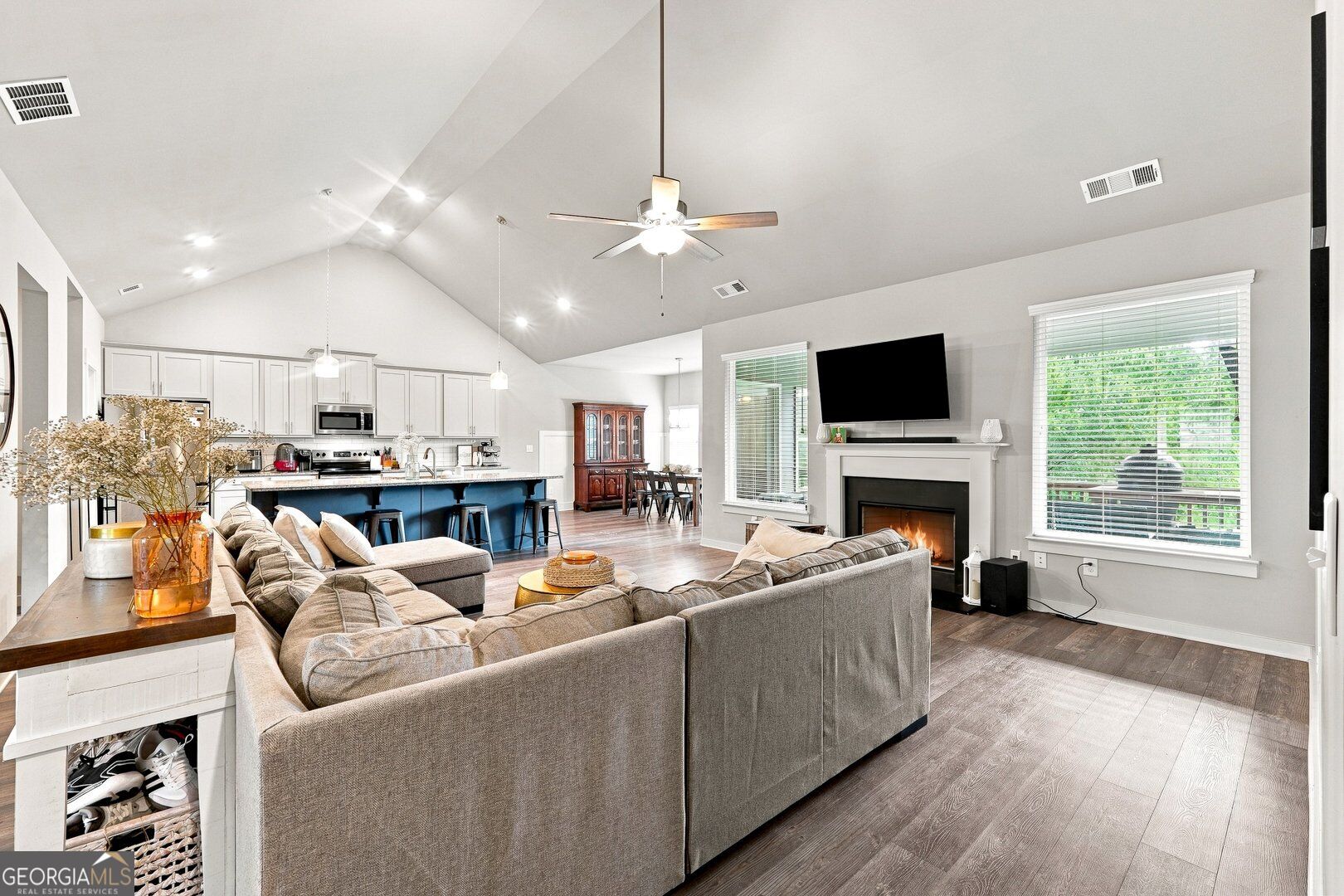 4052 Links Boulevard Property Photo 11