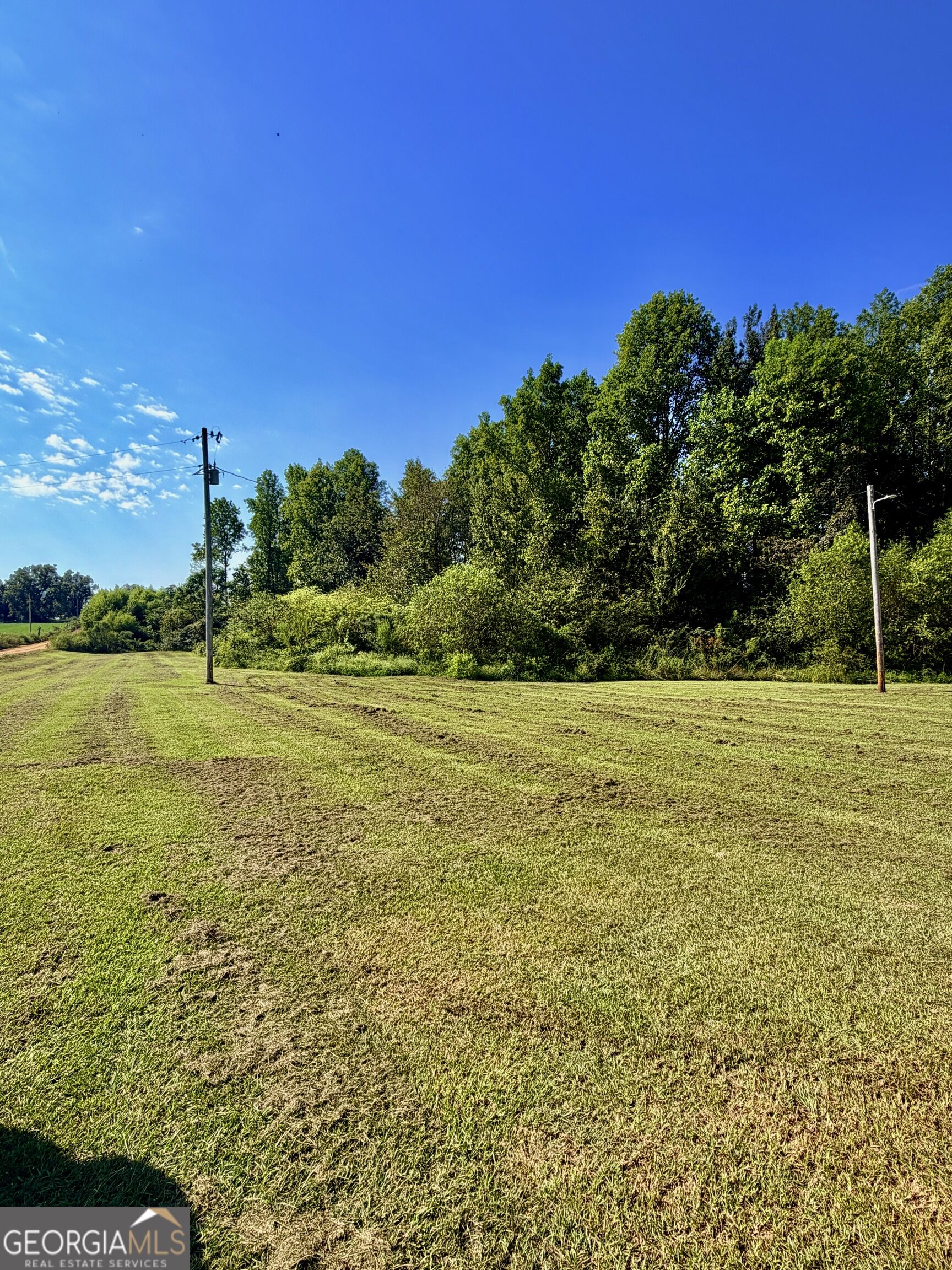 17979 Kermit Road Property Photo 6