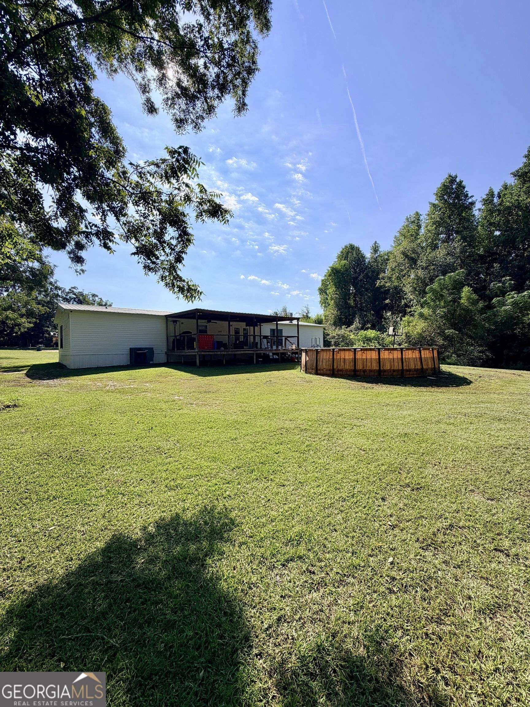 17979 Kermit Road Property Photo 8