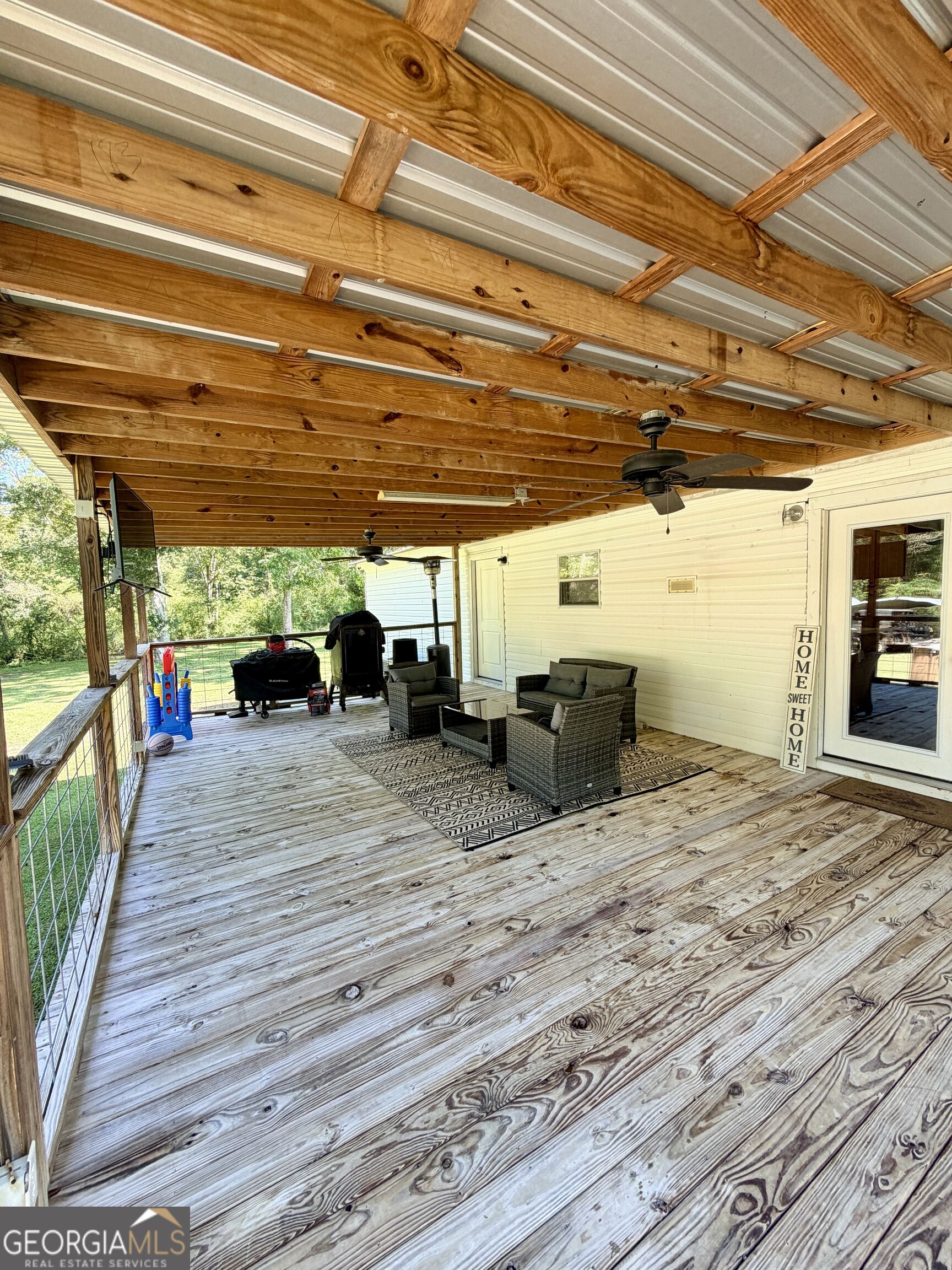 17979 Kermit Road Property Photo 10
