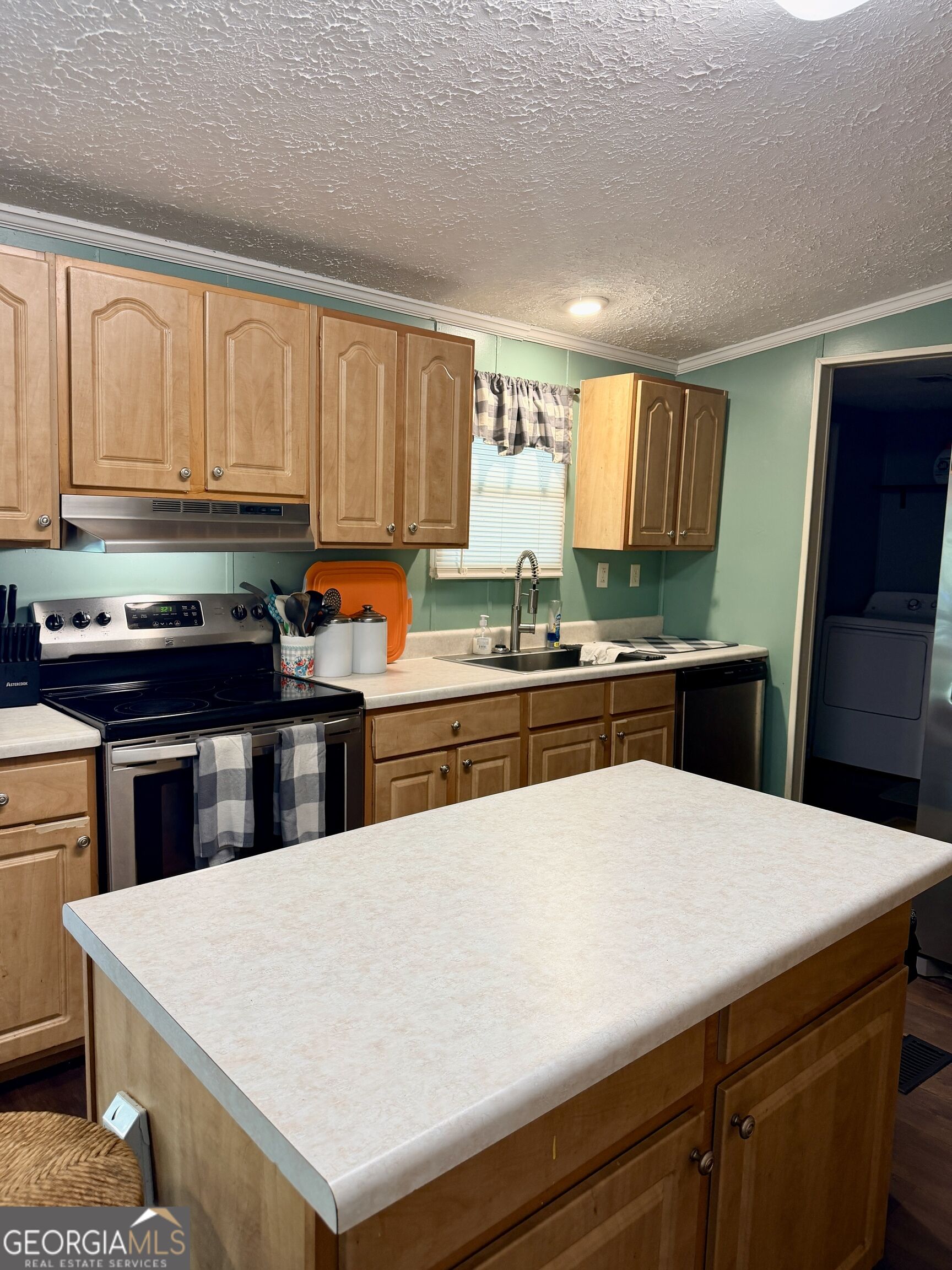 17979 Kermit Road Property Photo 13