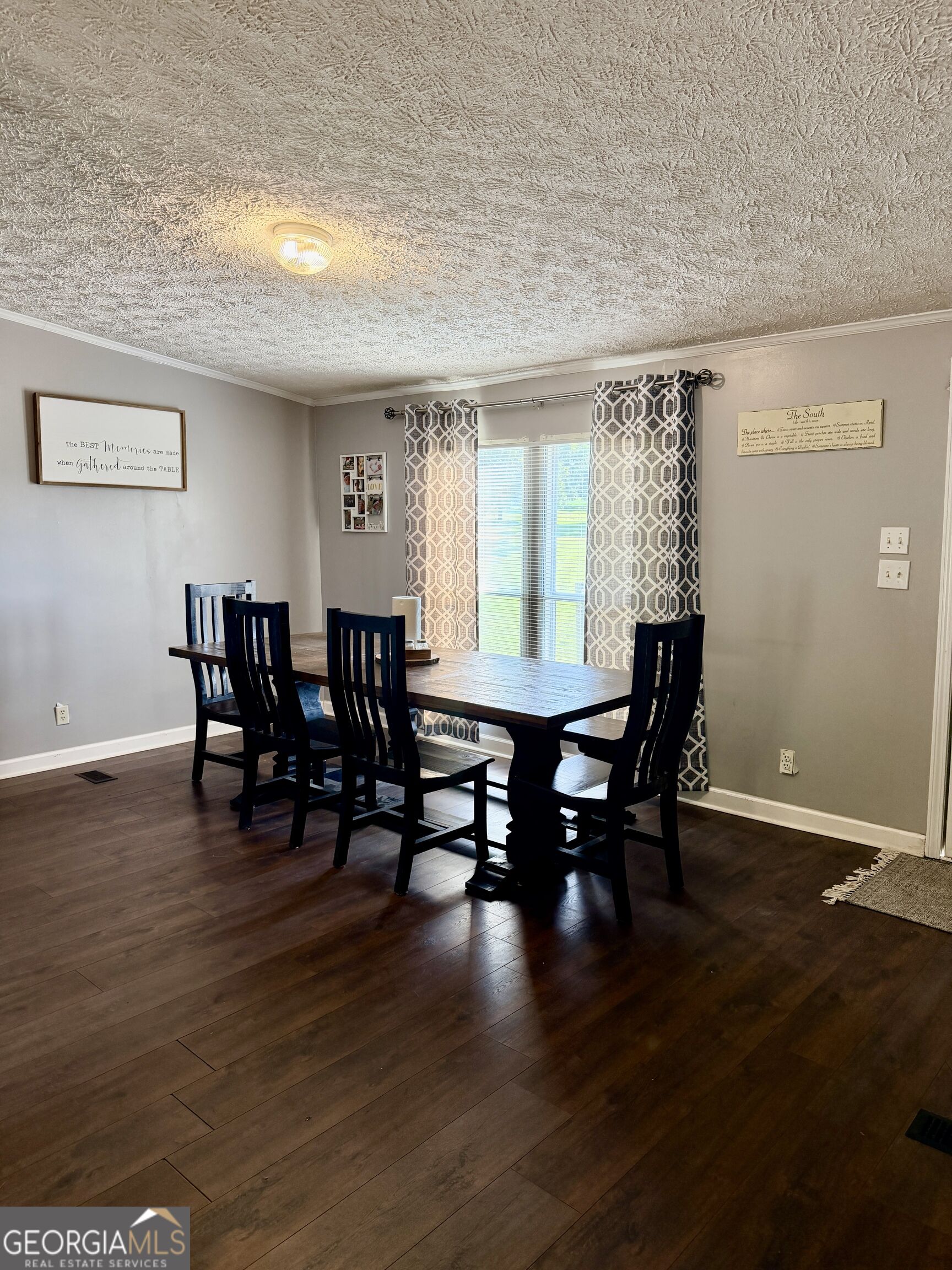 17979 Kermit Road Property Photo 14