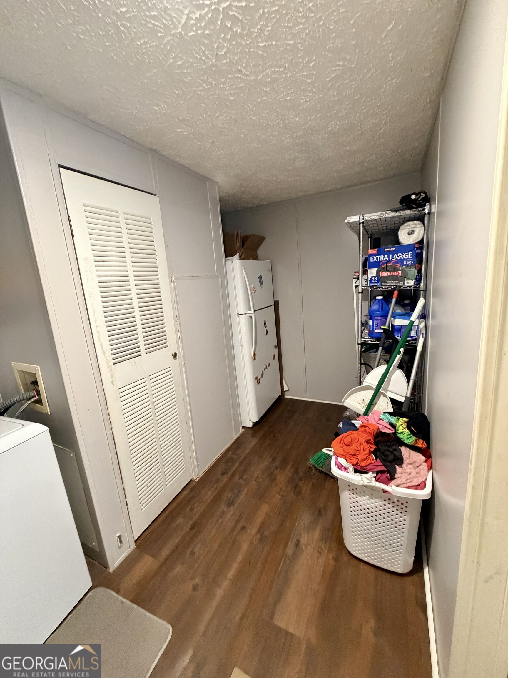 17979 Kermit Road Property Photo 17
