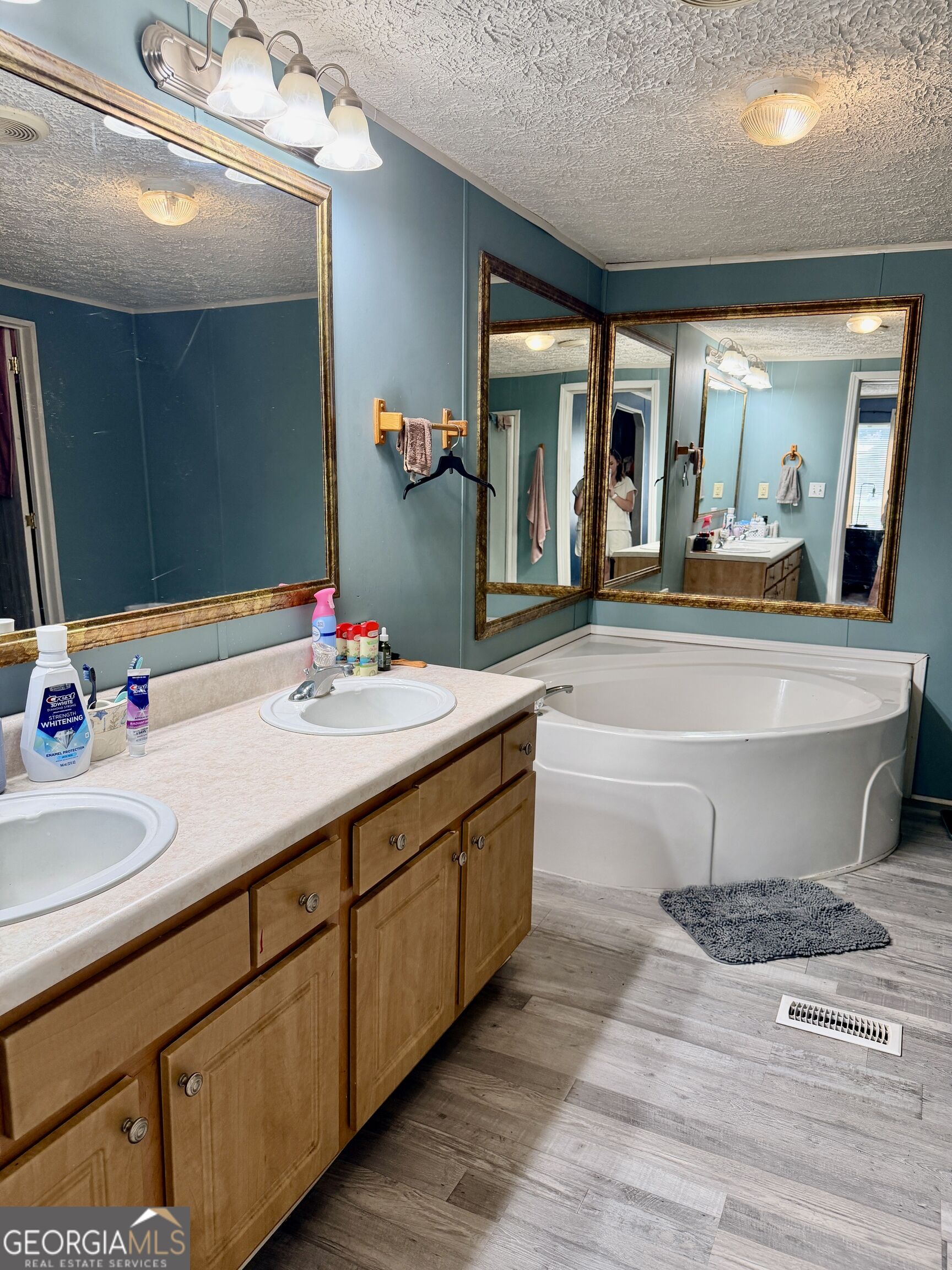 17979 Kermit Road Property Photo 22