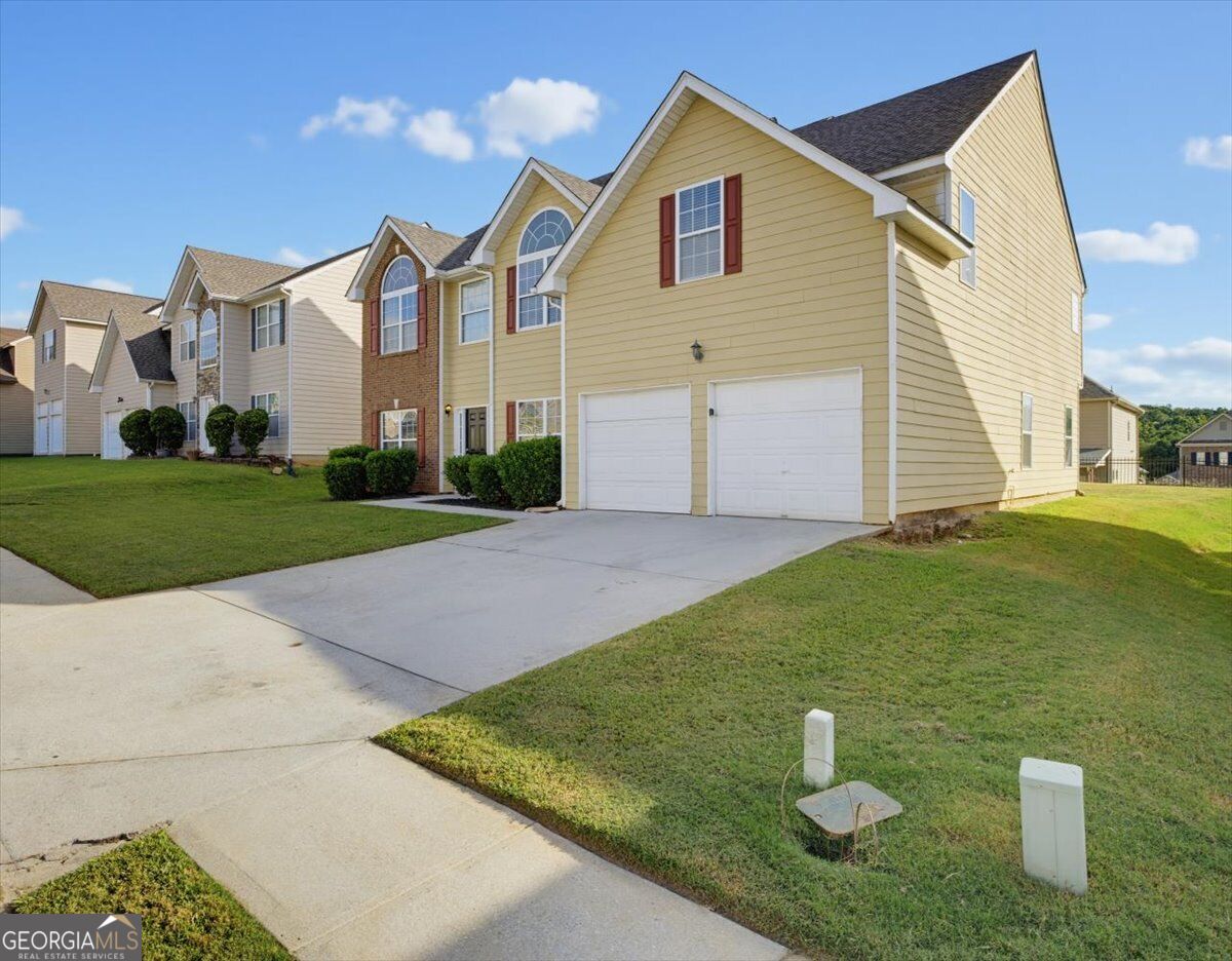 4117 Eldon Drive Property Photo 3