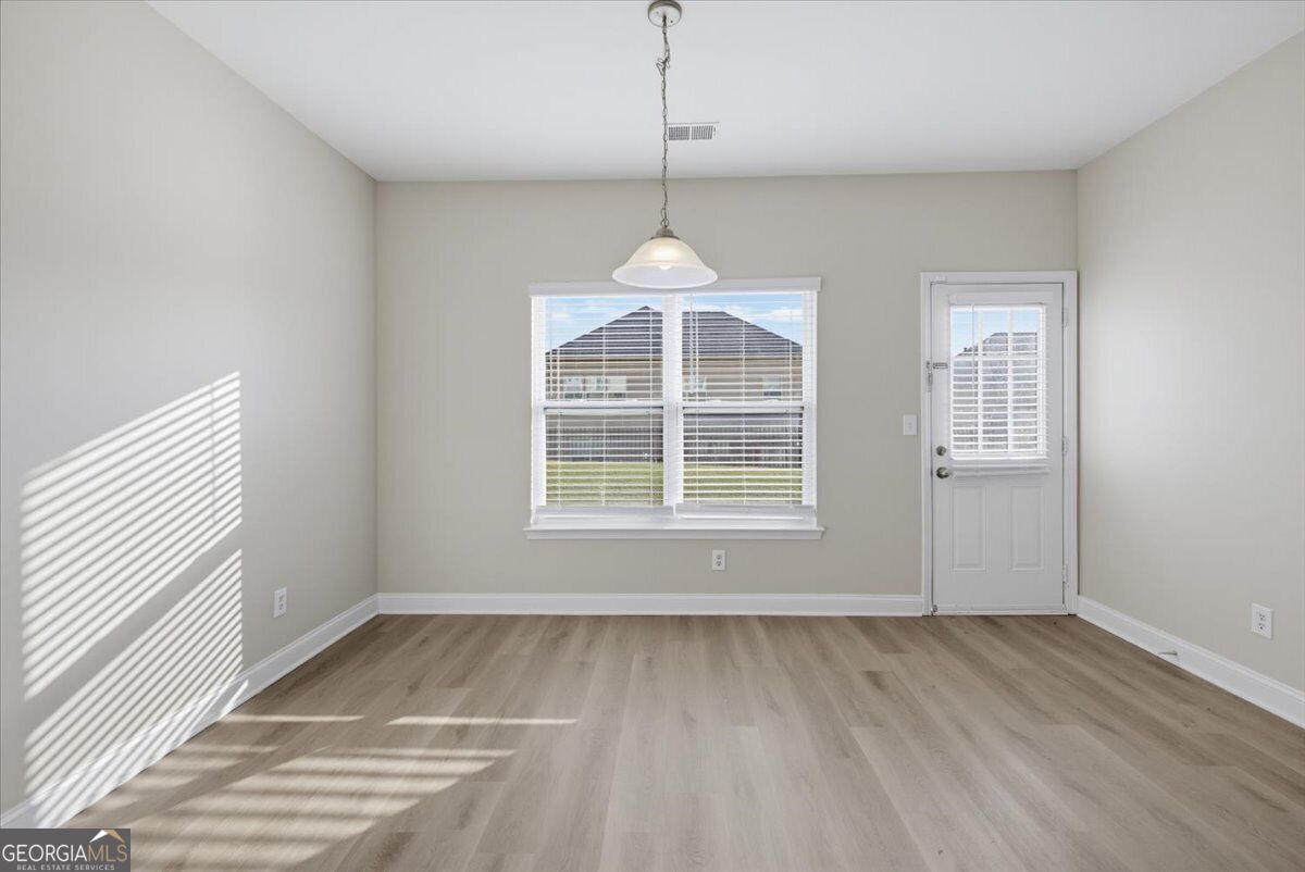 4117 Eldon Drive Property Photo 13