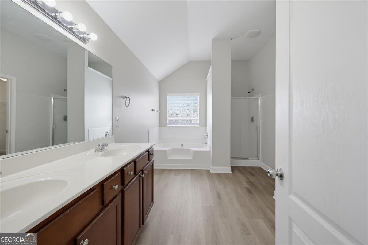 4117 Eldon Drive Property Photo 18