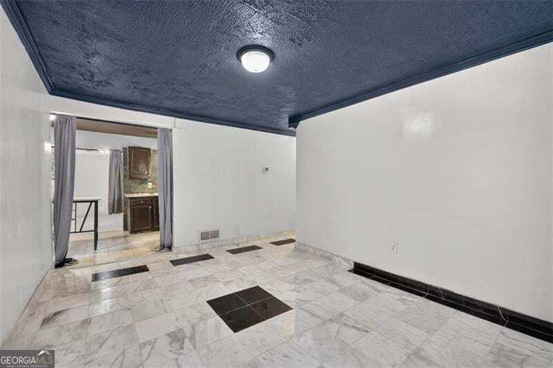 852 Alfred Road Nw Property Photo 8