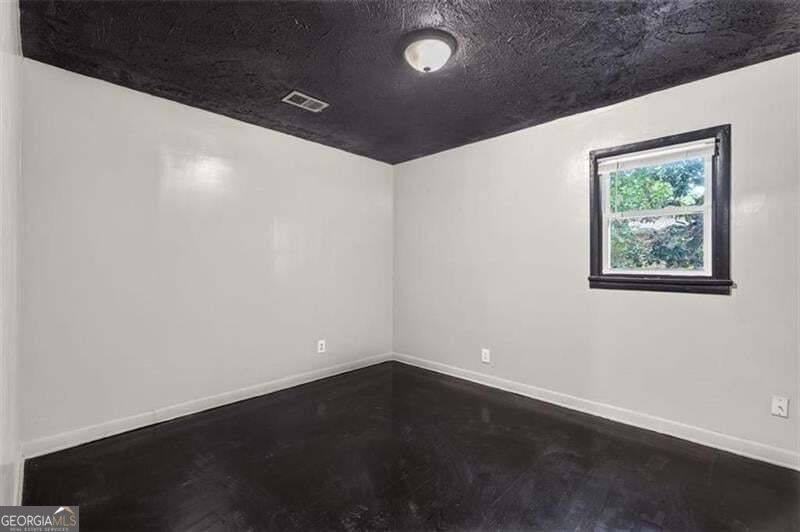 852 Alfred Road Nw Property Photo 11
