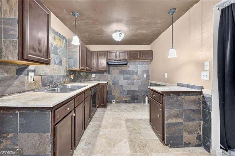 852 Alfred Road Nw Property Photo 18