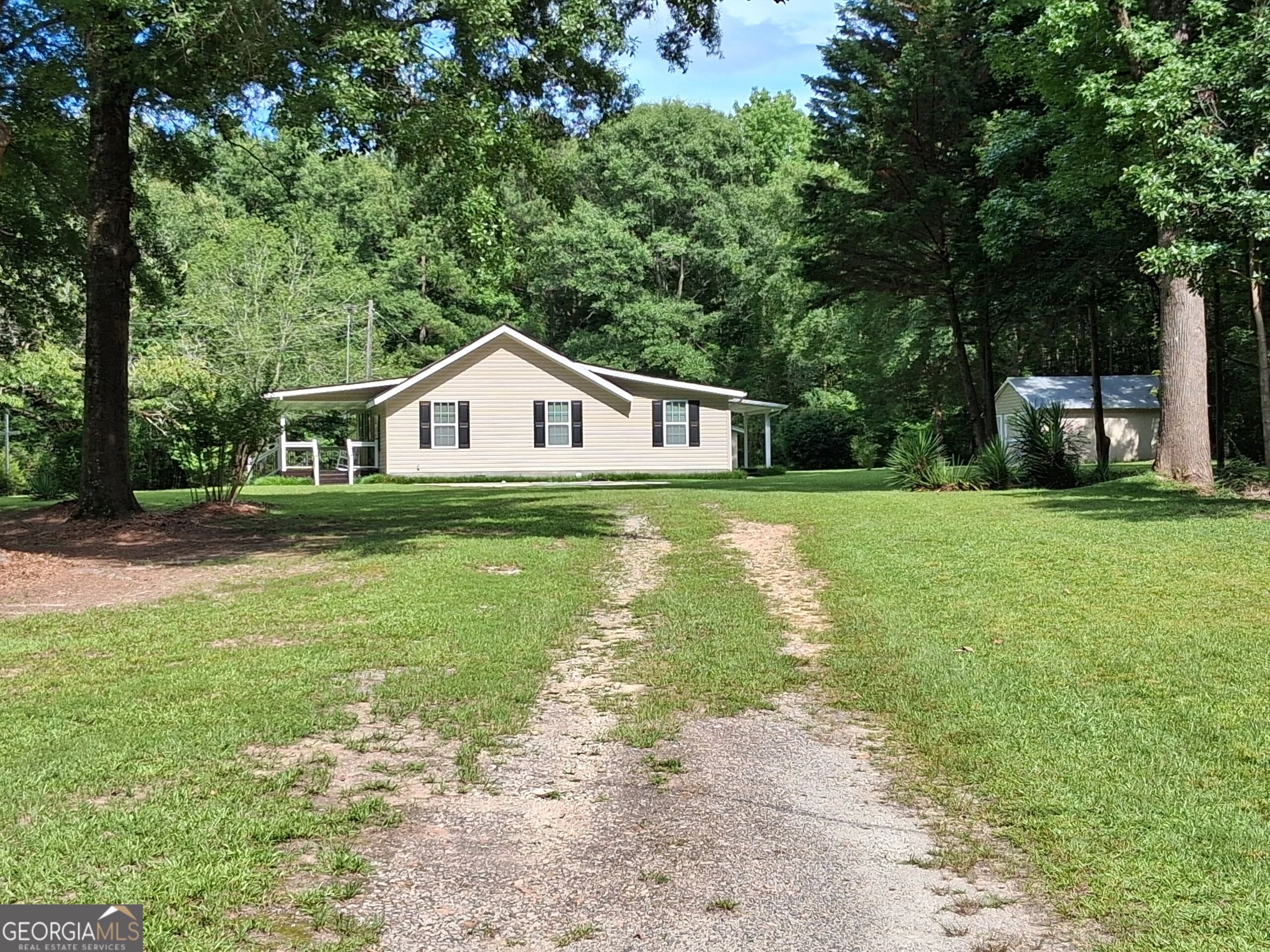 6599 Ga Highway 42 N Property Photo 3