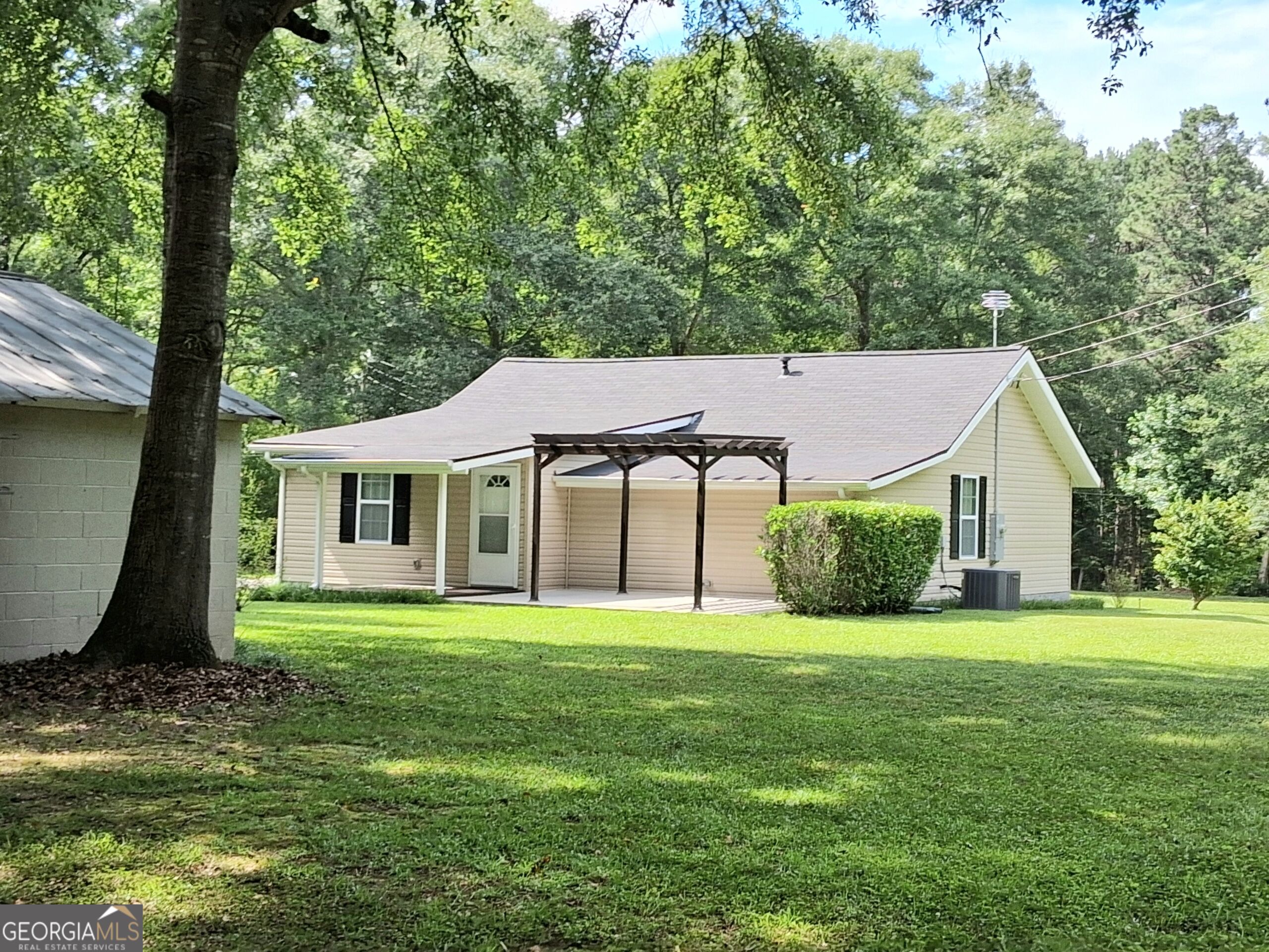 6599 Ga Highway 42 N Property Photo 9
