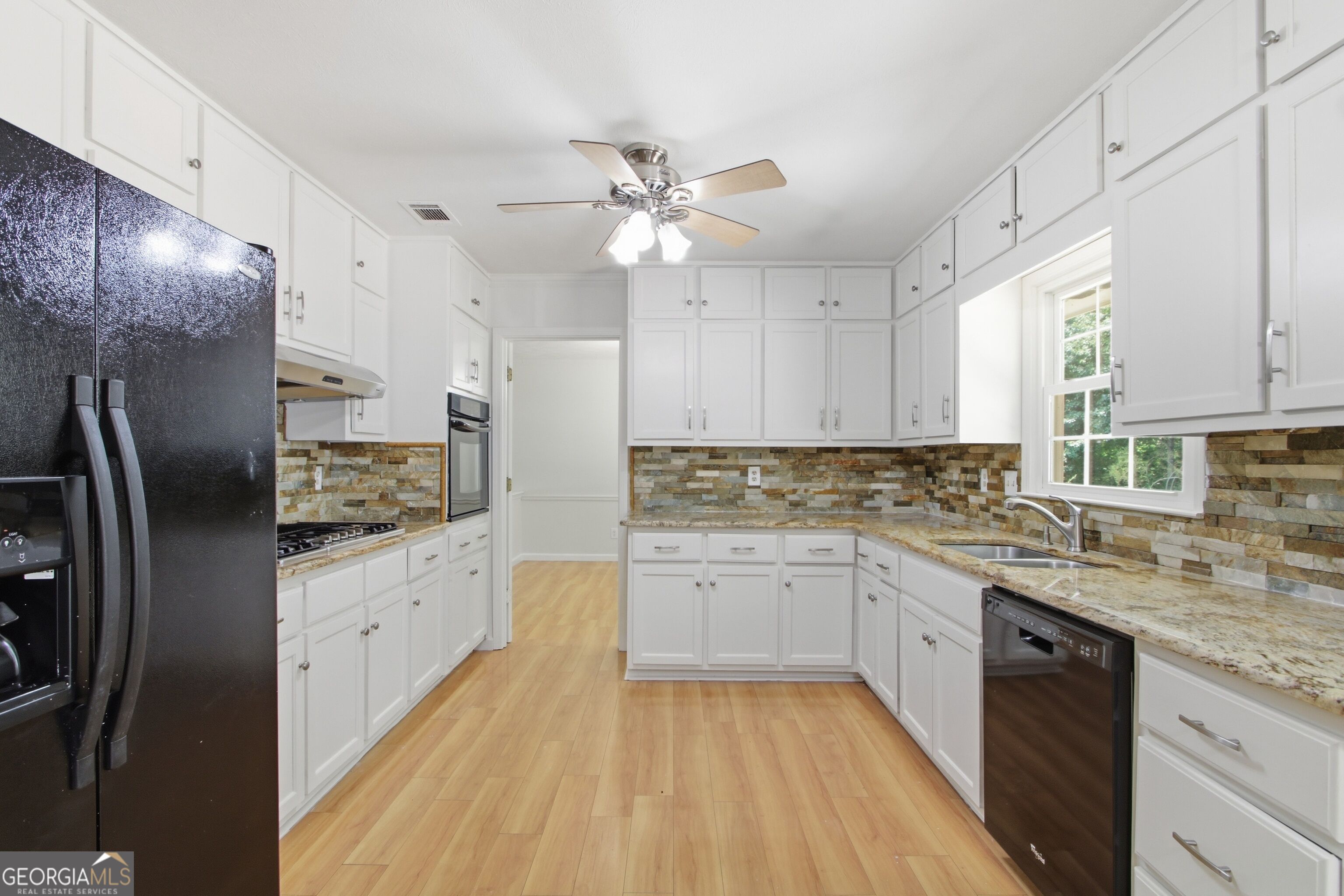 3662 Sweet Briar Lane Se Property Photo 2