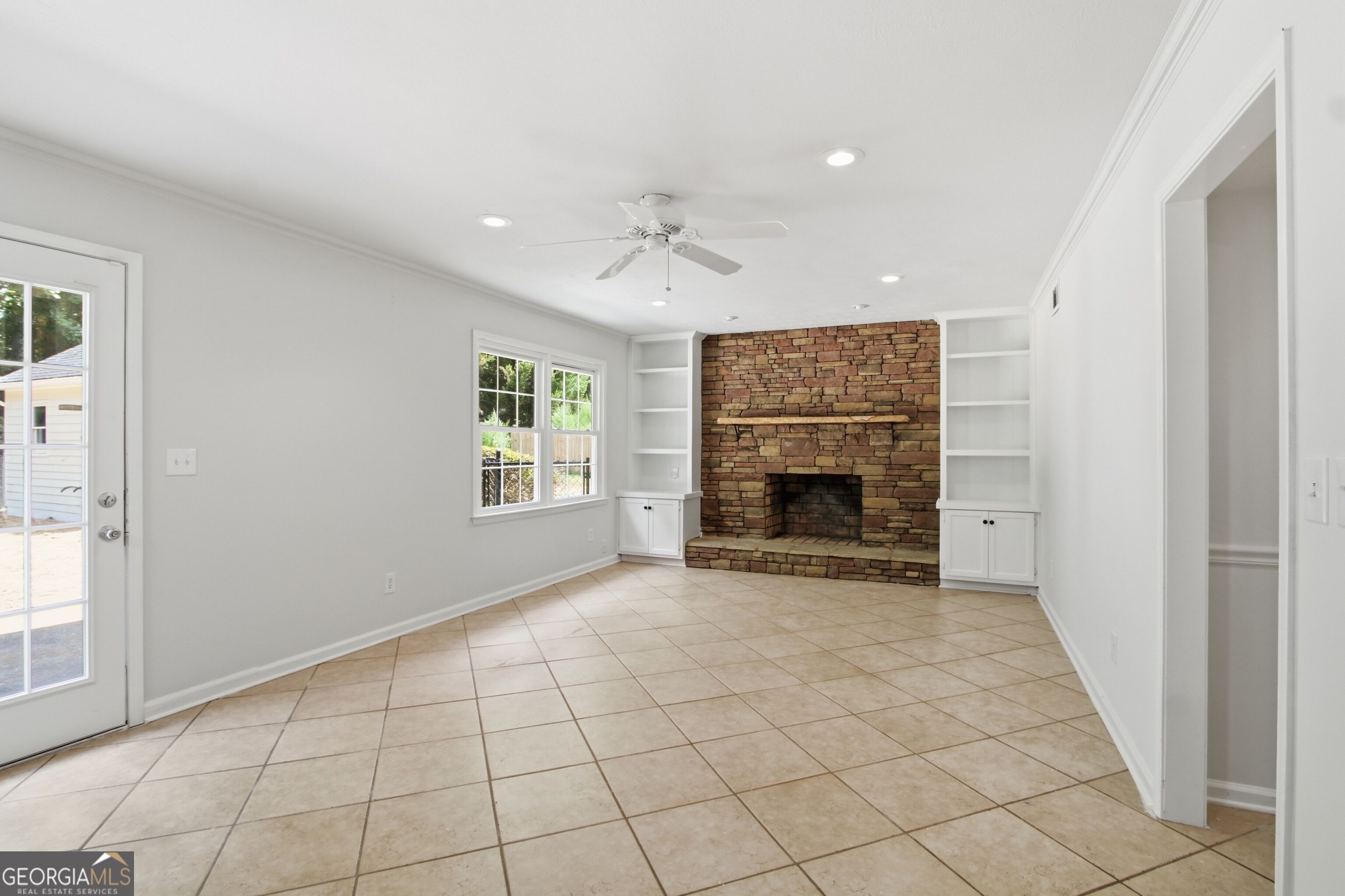 3662 Sweet Briar Lane Se Property Photo 3