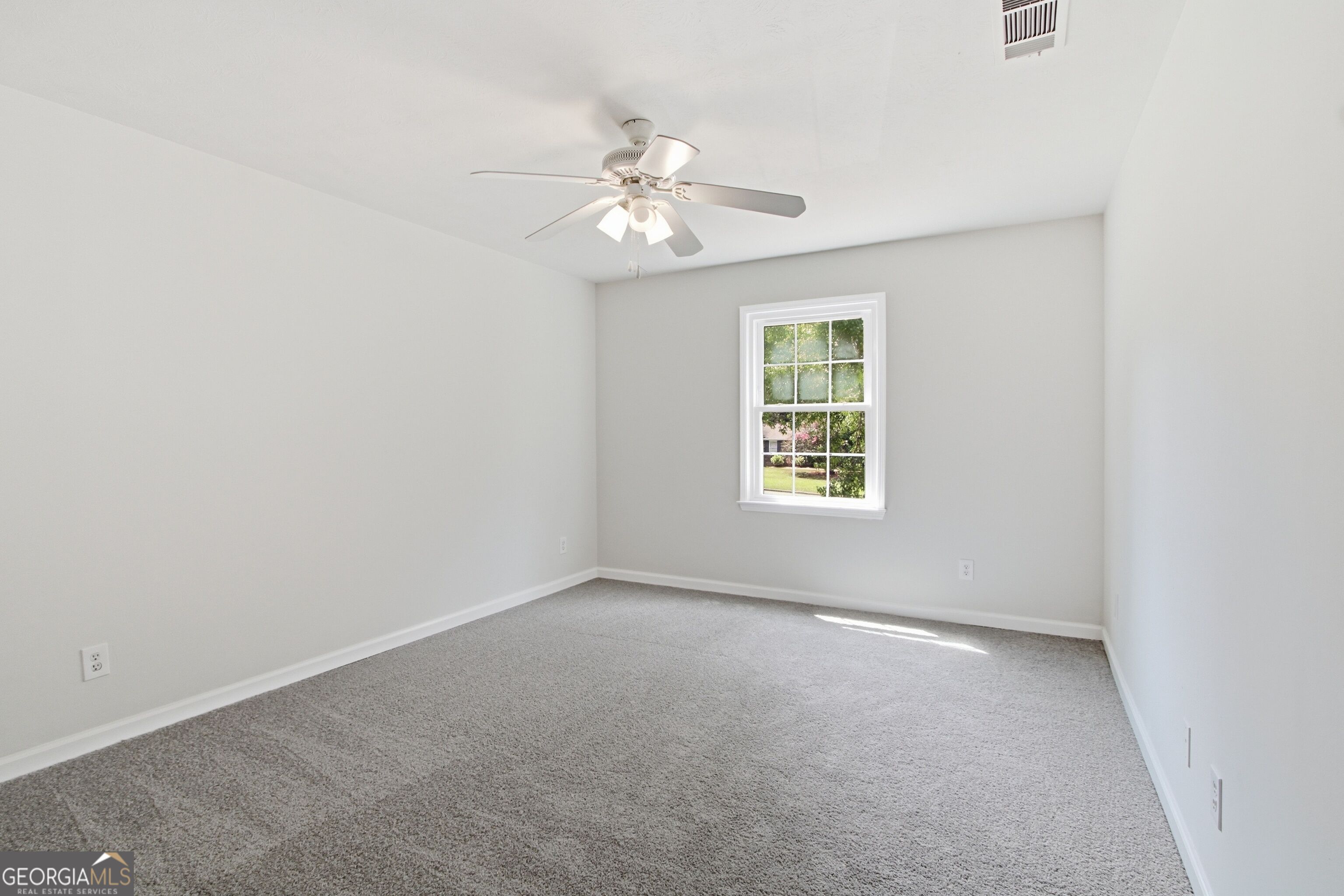3662 Sweet Briar Lane Se Property Photo 23