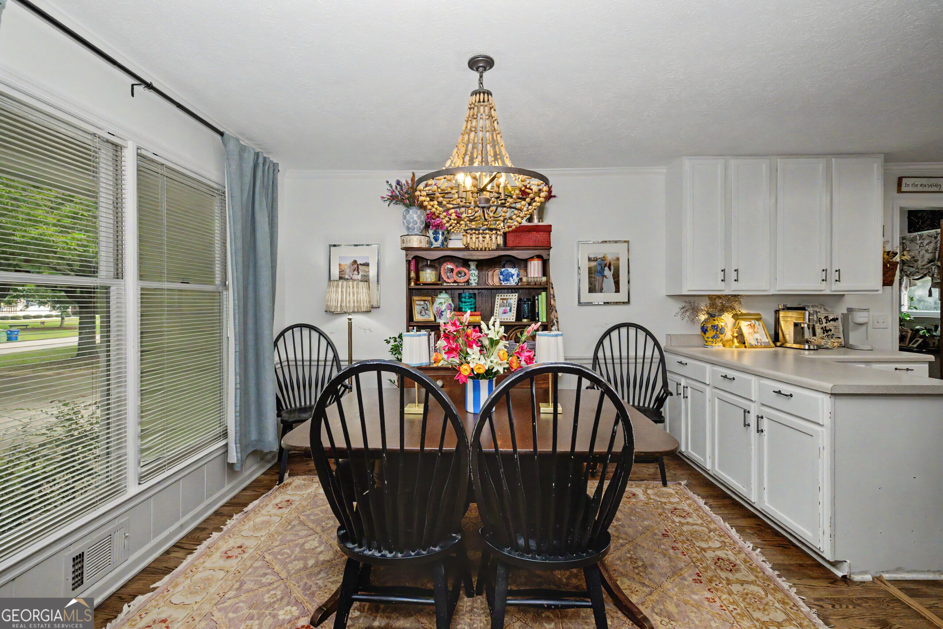 1728 Honeybee Creek Drive Property Photo 9