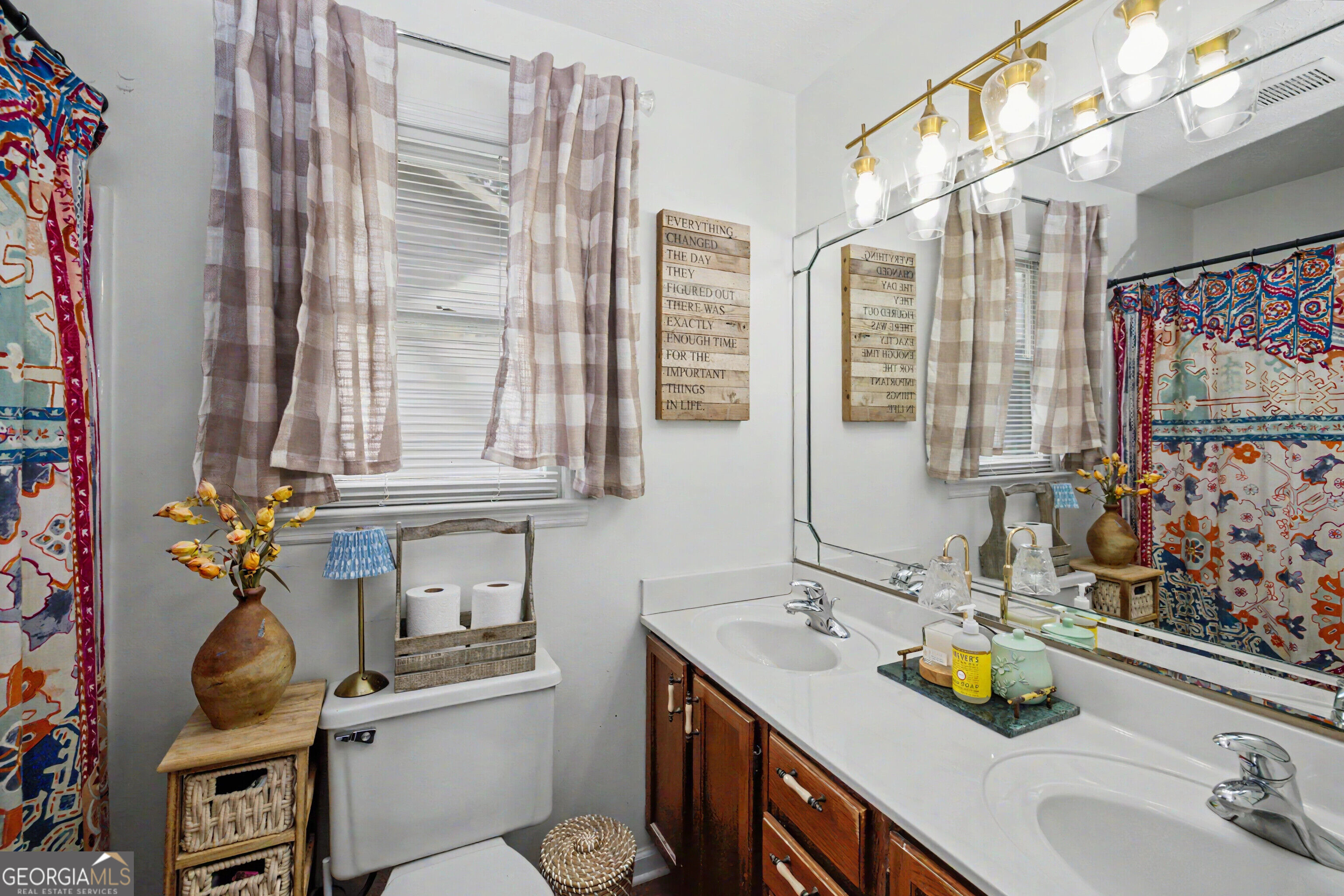 1728 Honeybee Creek Drive Property Photo 19