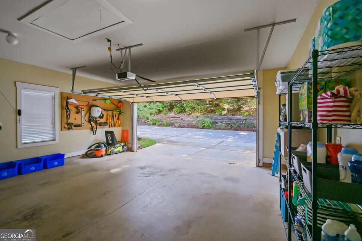 175 Pratt Drive Property Photo 32
